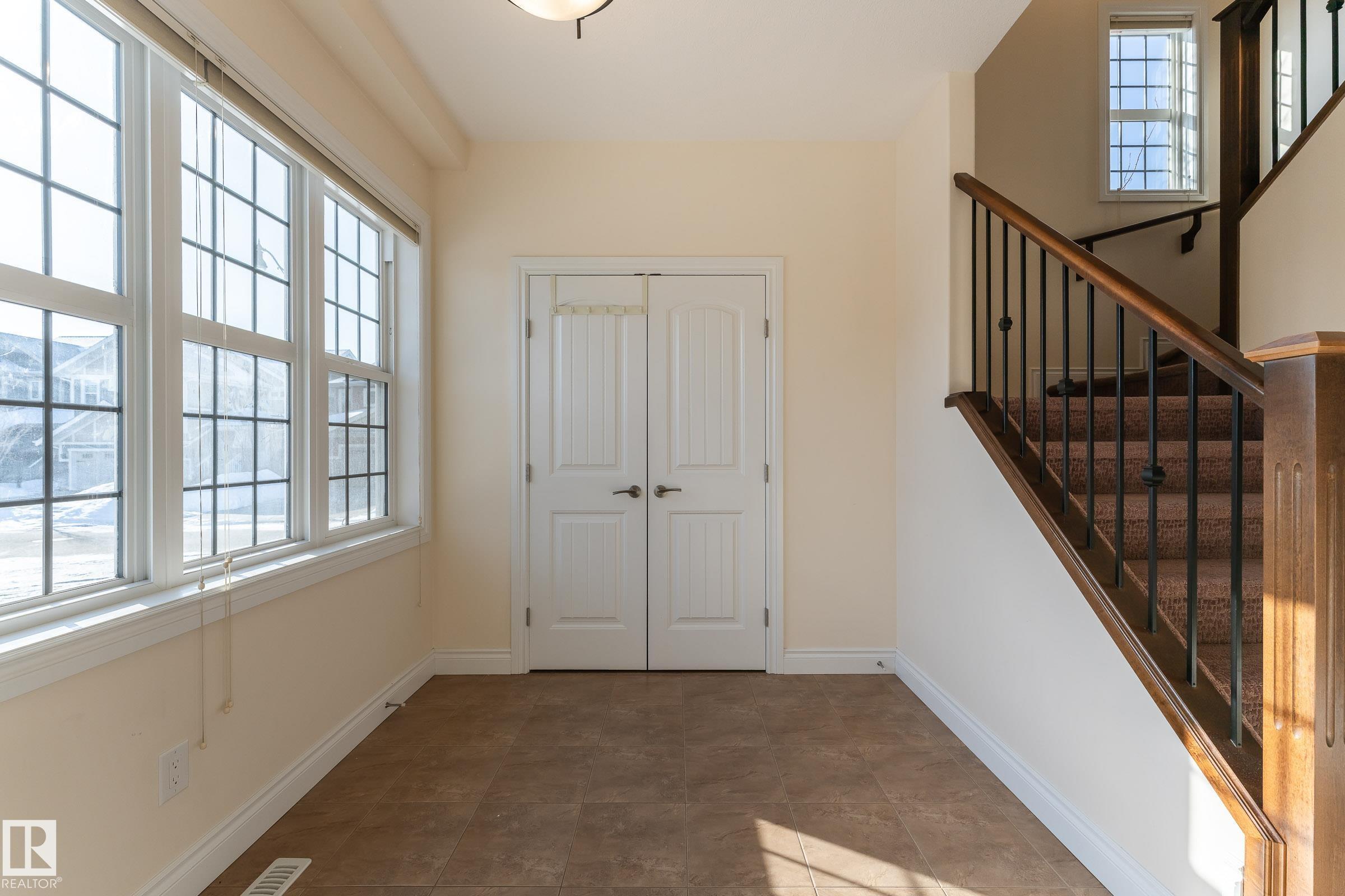 5512 Conestoga NW, Griesbach, Edmonton