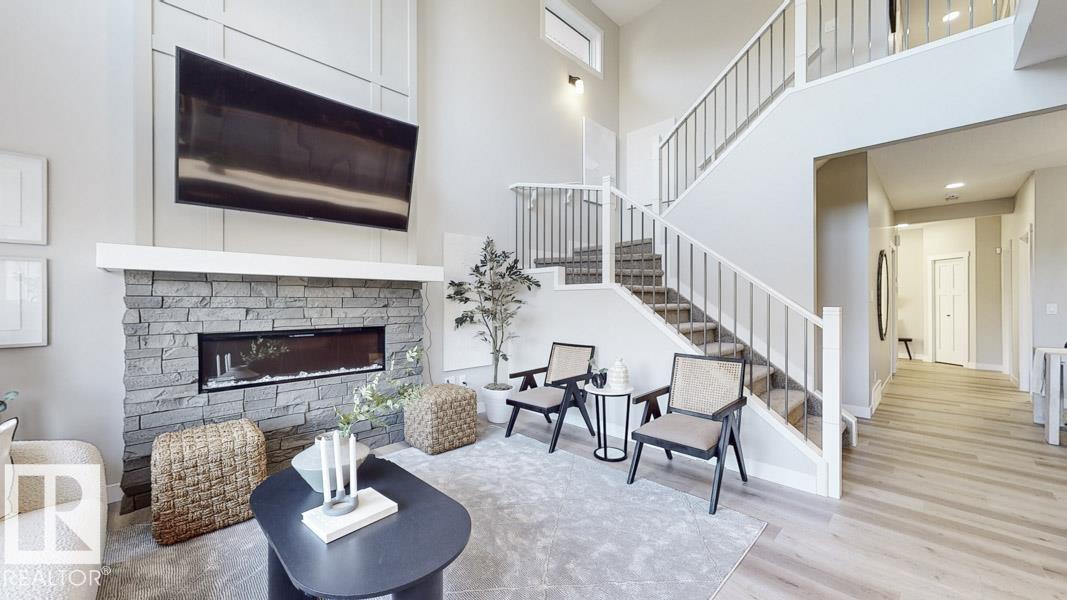 Photo 21 at 20707 40 Avenue NW, Edgemont, Edmonton