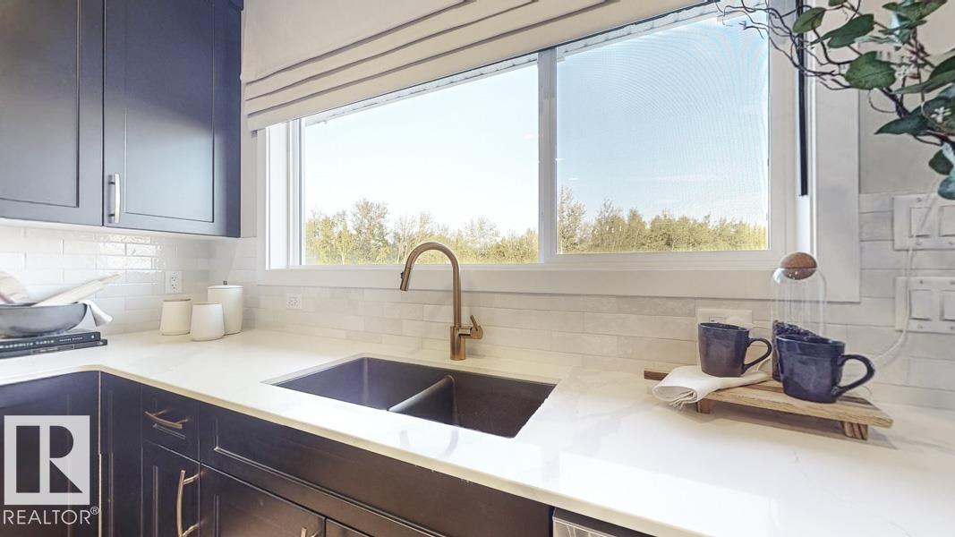 Photo 37 at 20707 40 Avenue NW, Edgemont, Edmonton