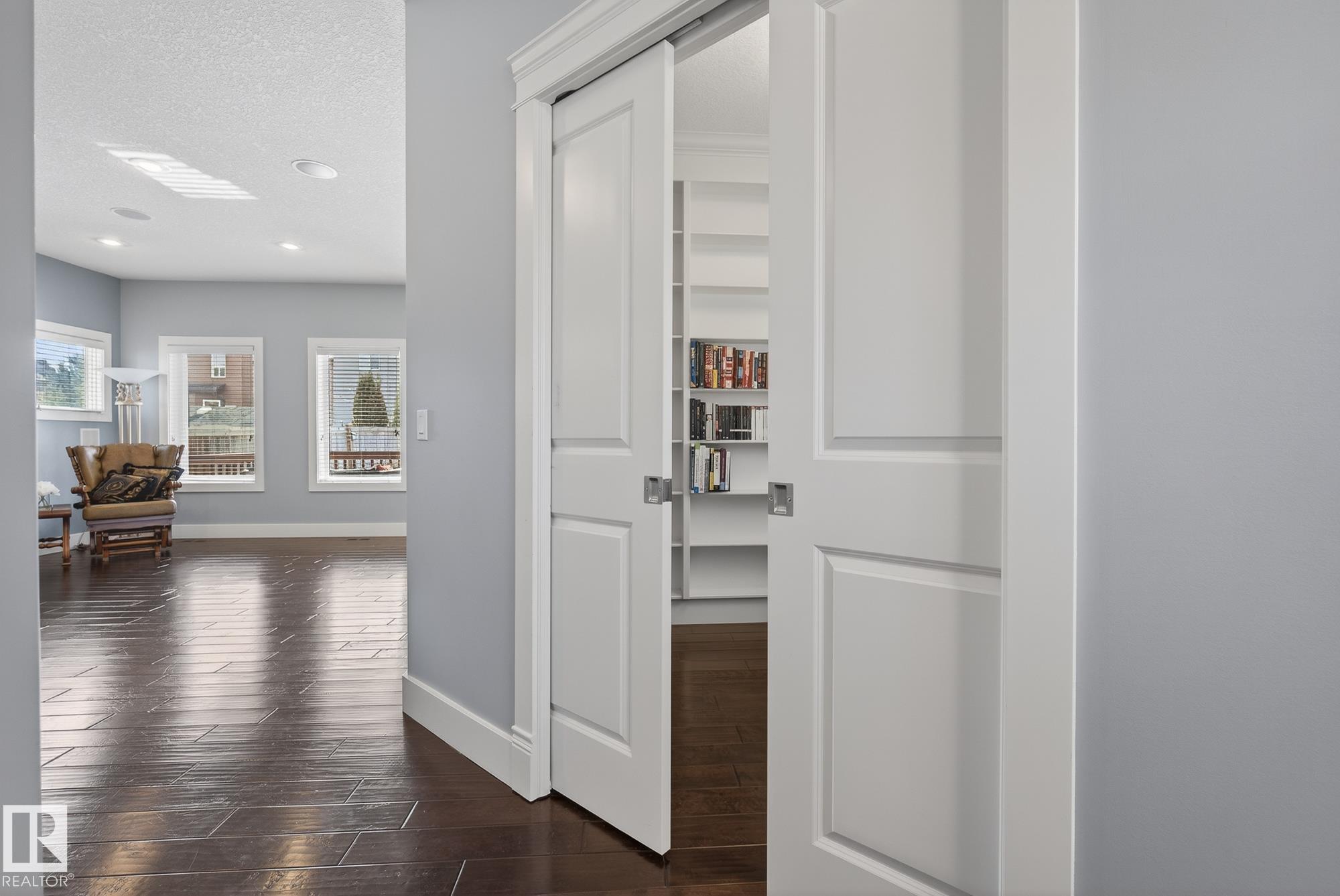 Photo 12 at 1519 Chapman Way SW, Chappelle Area, Edmonton