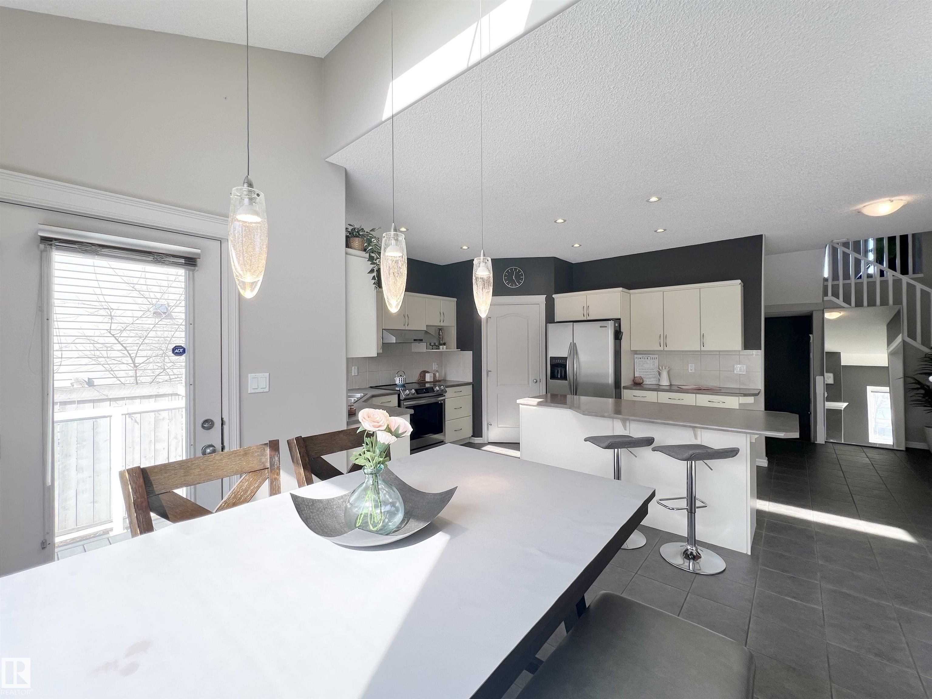 Photo 29 at 1007 Goodwin crest NW, Glastonbury, Edmonton