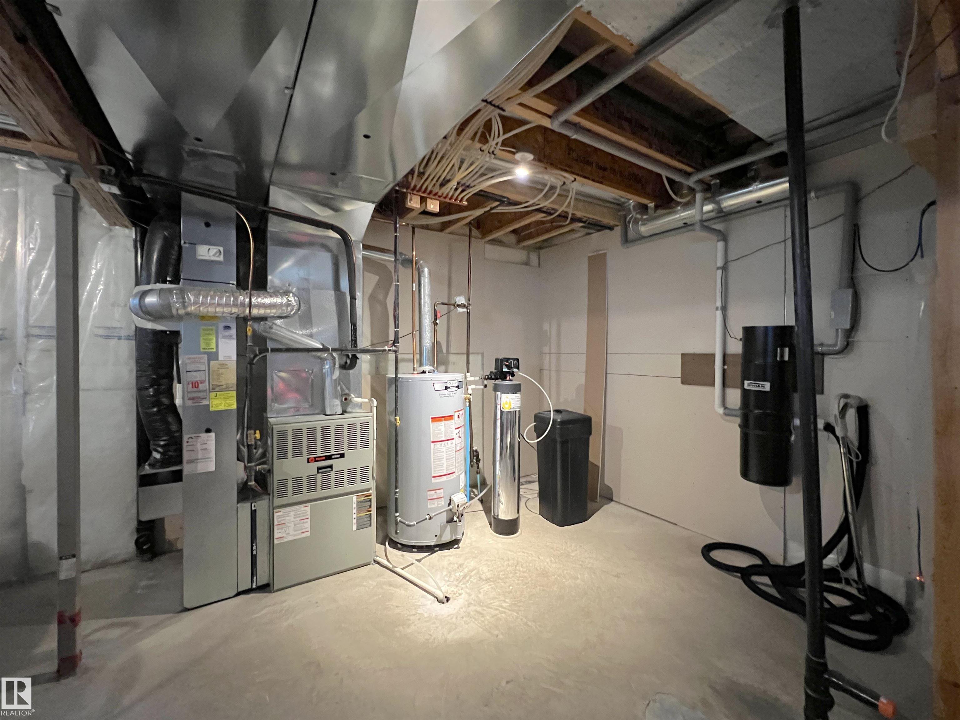 Photo 55 at 1007 Goodwin crest NW, Glastonbury, Edmonton