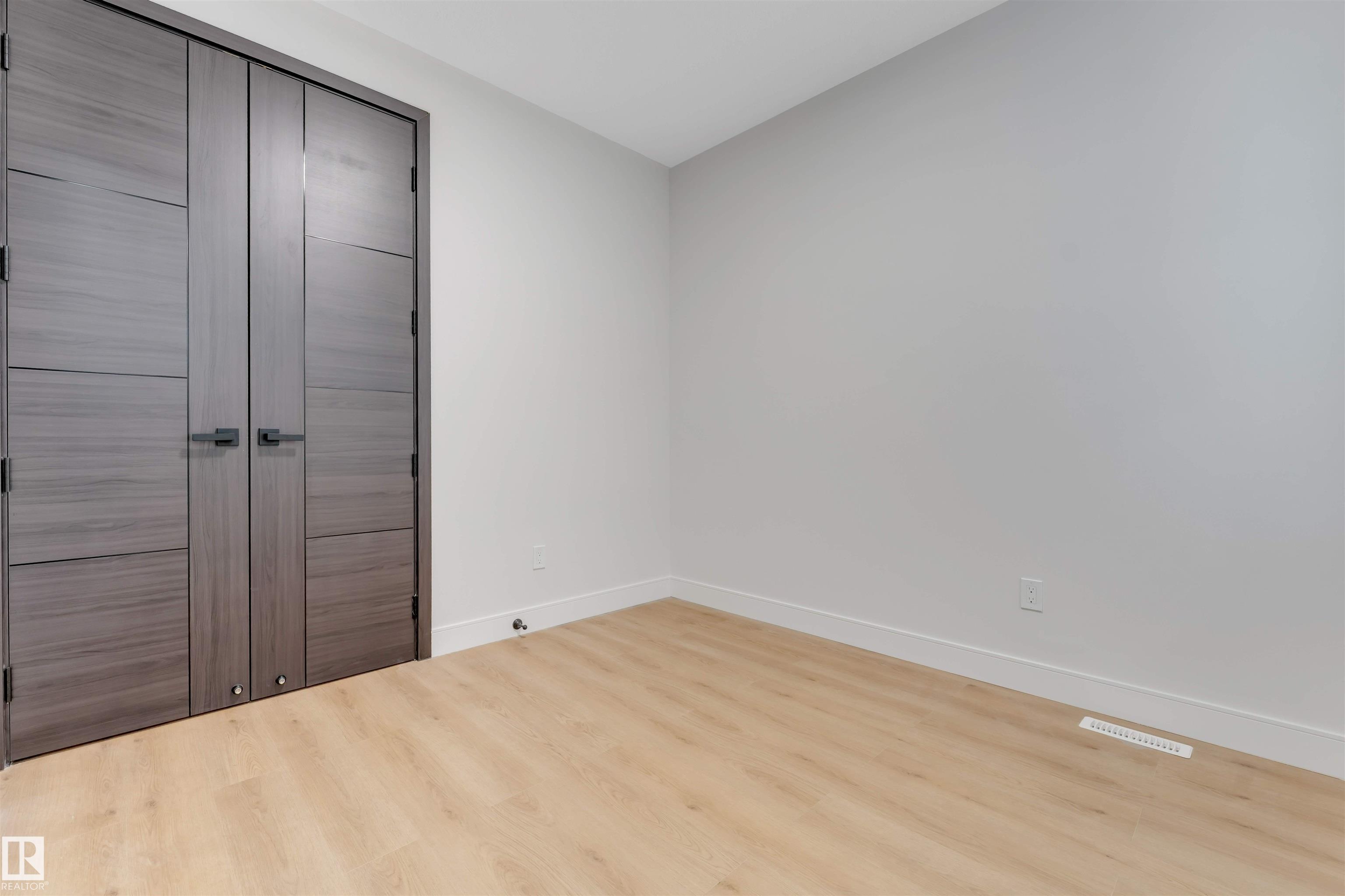 Photo 13 at 18127 94 Street NW, Klarvatten, Edmonton