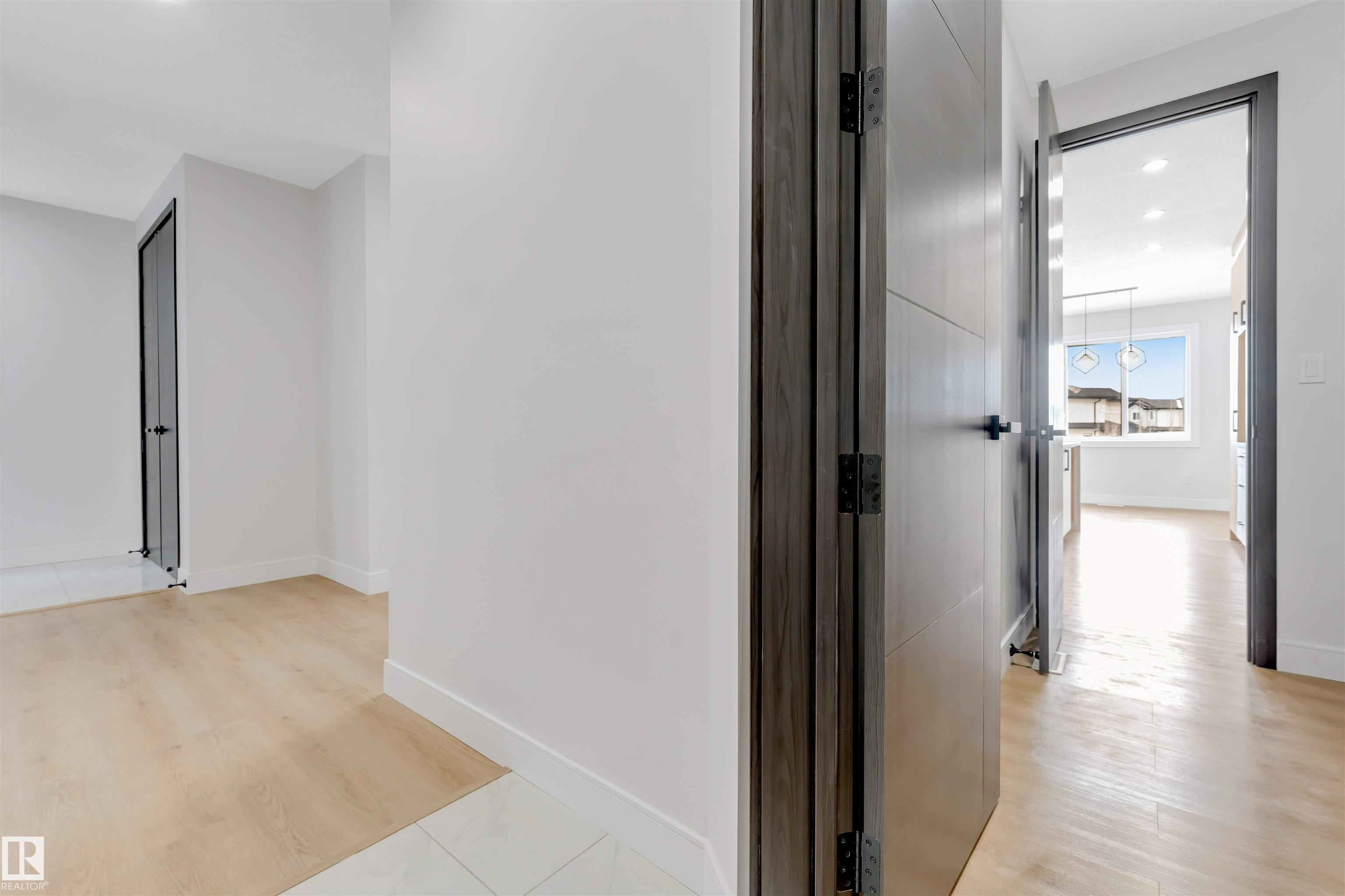 Photo 18 at 18127 94 Street NW, Klarvatten, Edmonton