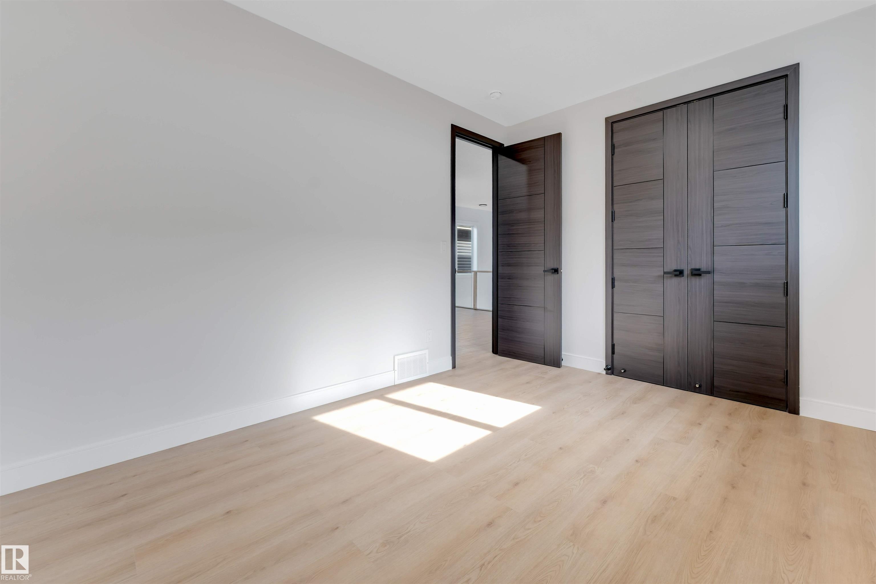 Photo 44 at 18127 94 Street NW, Klarvatten, Edmonton