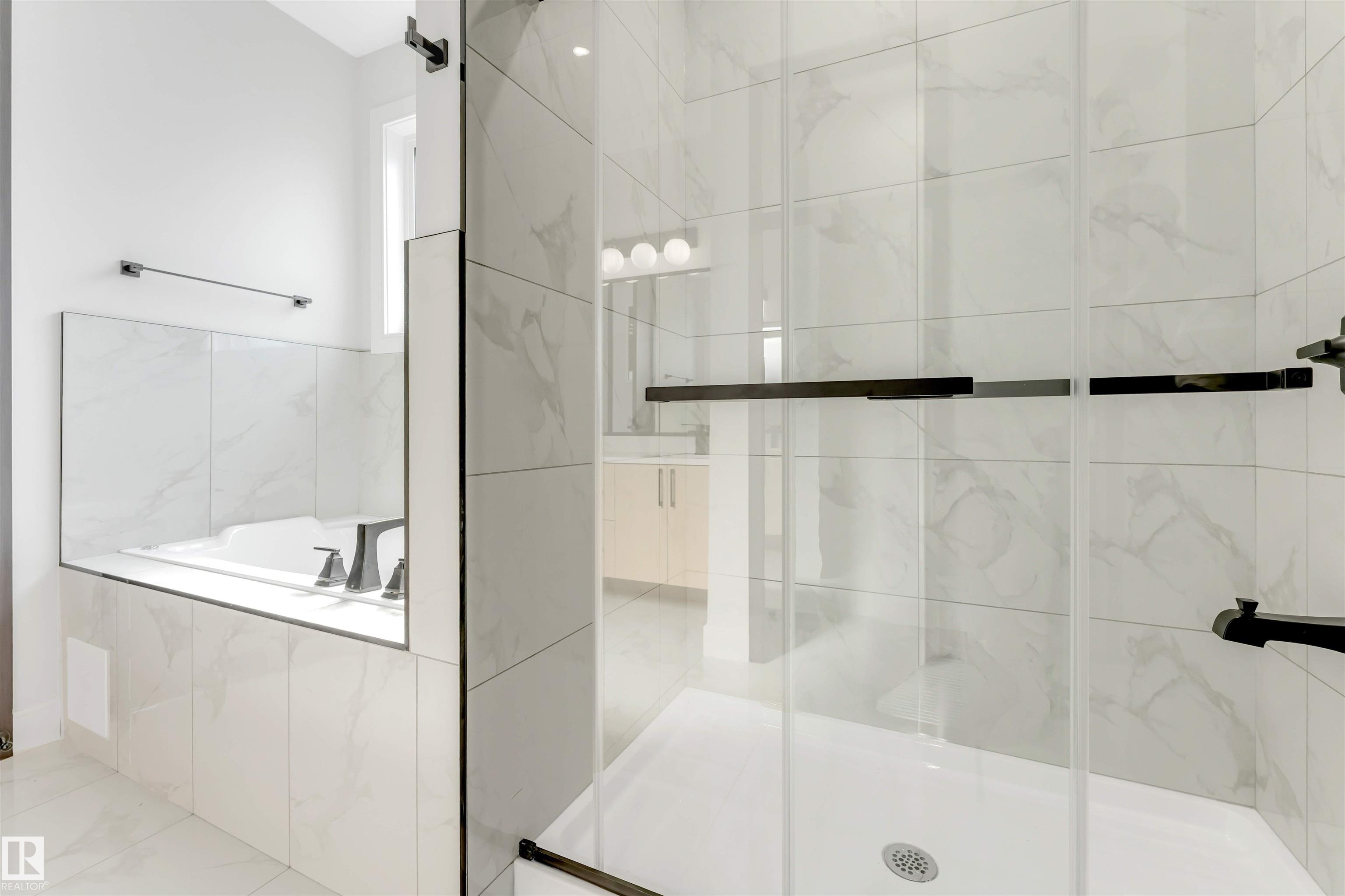 Photo 48 at 18127 94 Street NW, Klarvatten, Edmonton