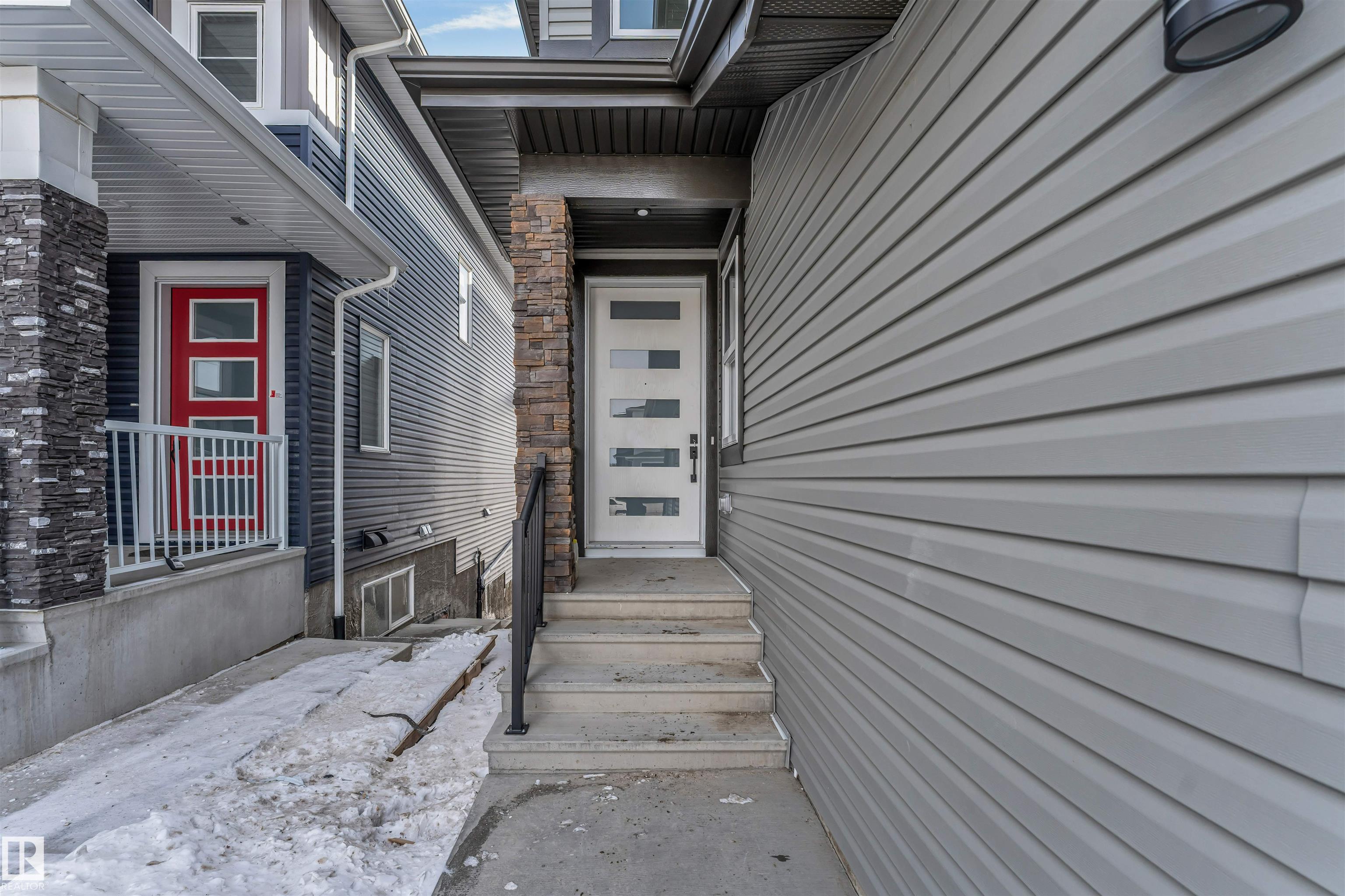 Photo 9 at 18127 94 Street NW, Klarvatten, Edmonton