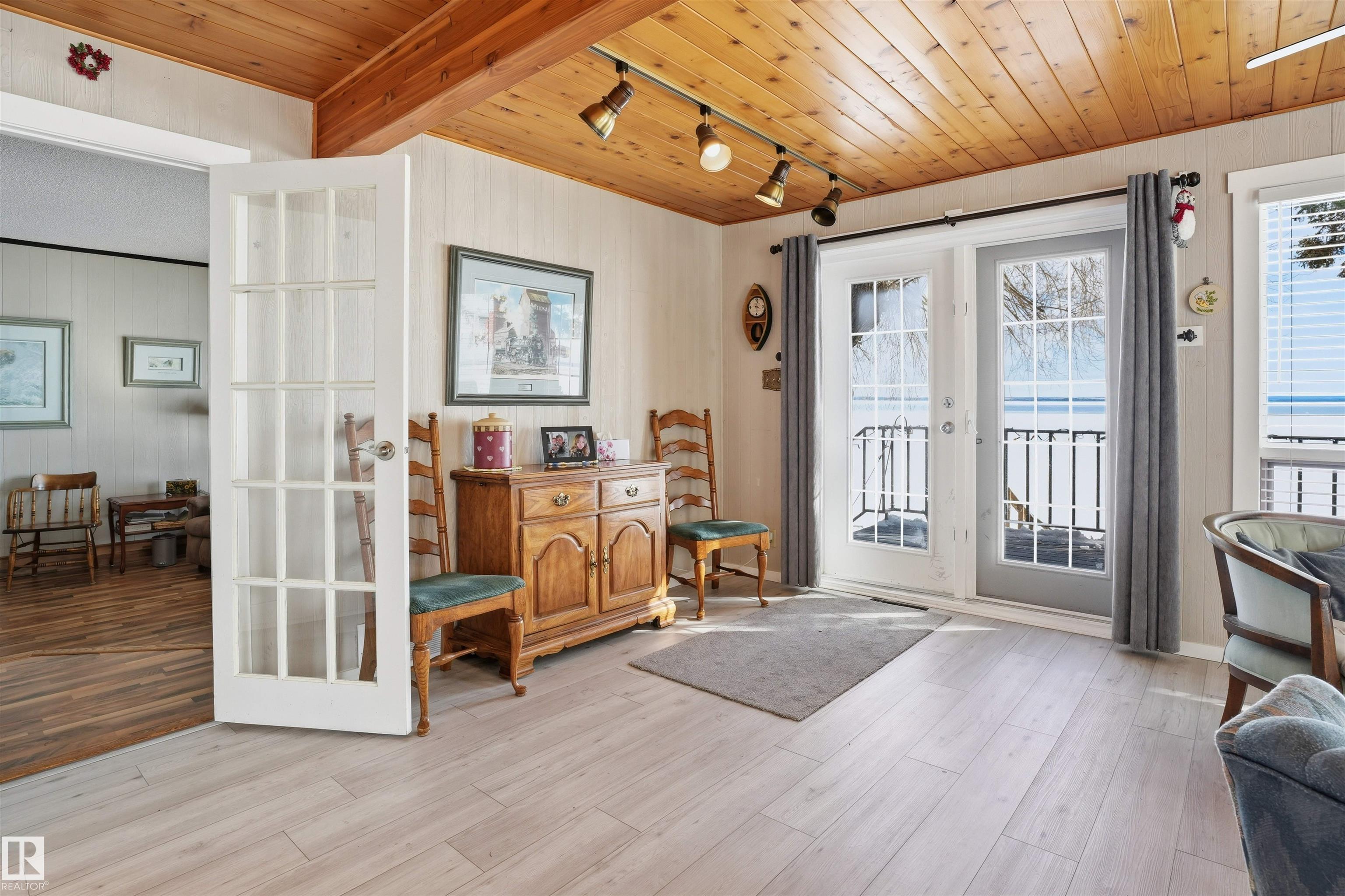 Photo 13 at 707 7 Street, Ross Haven, Rural Lac Ste. Anne County