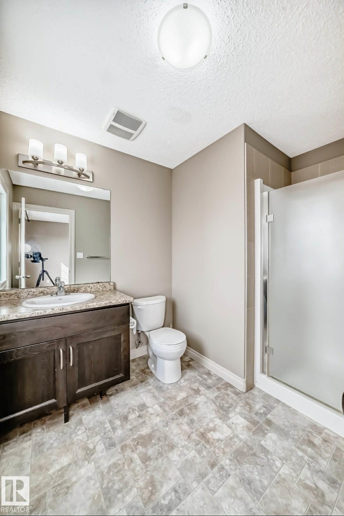 Photo 18 at 3008 17 Avenue NW, Laurel, Edmonton