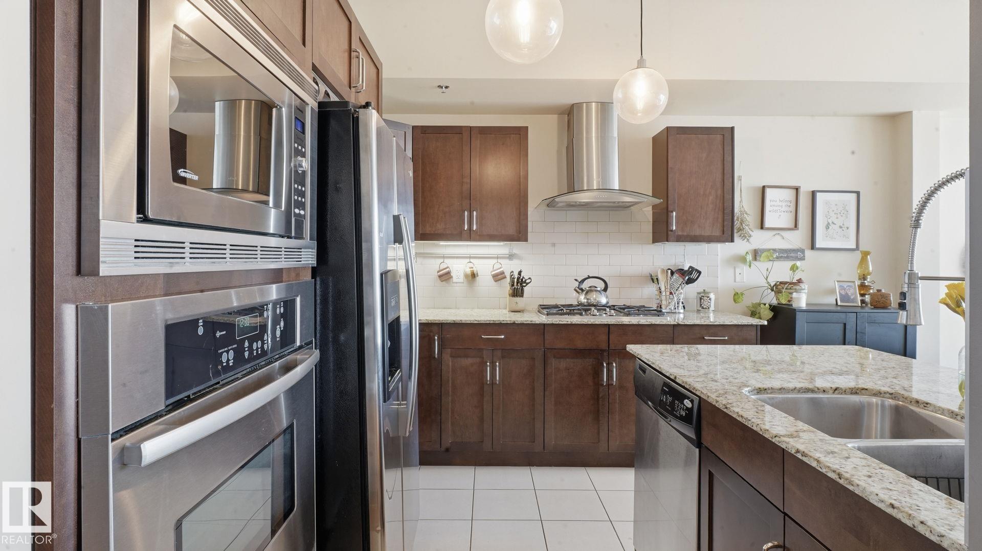 Photo 11 at 301 - 9316 82 Avenue NW, Bonnie Doon, Edmonton