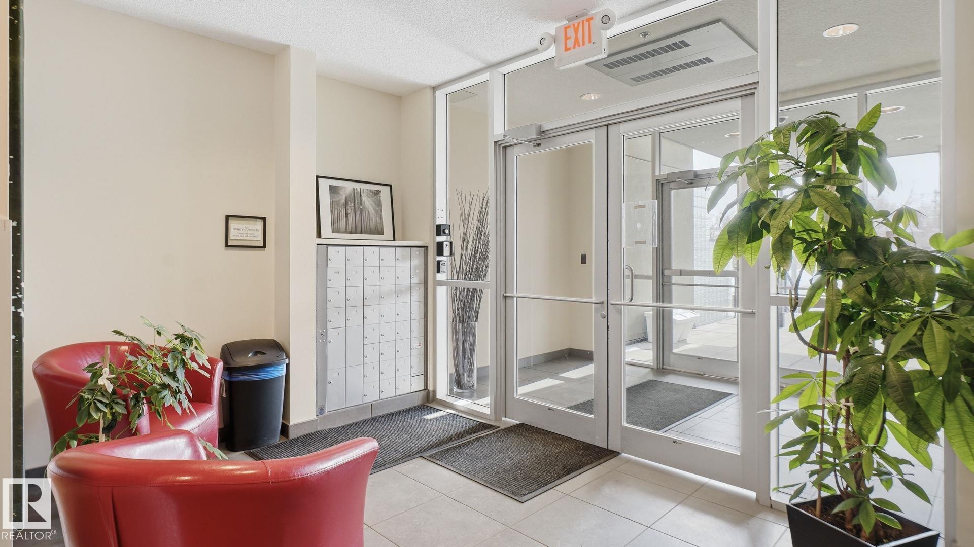 301 - 9316 82 Avenue NW, Bonnie Doon, Edmonton