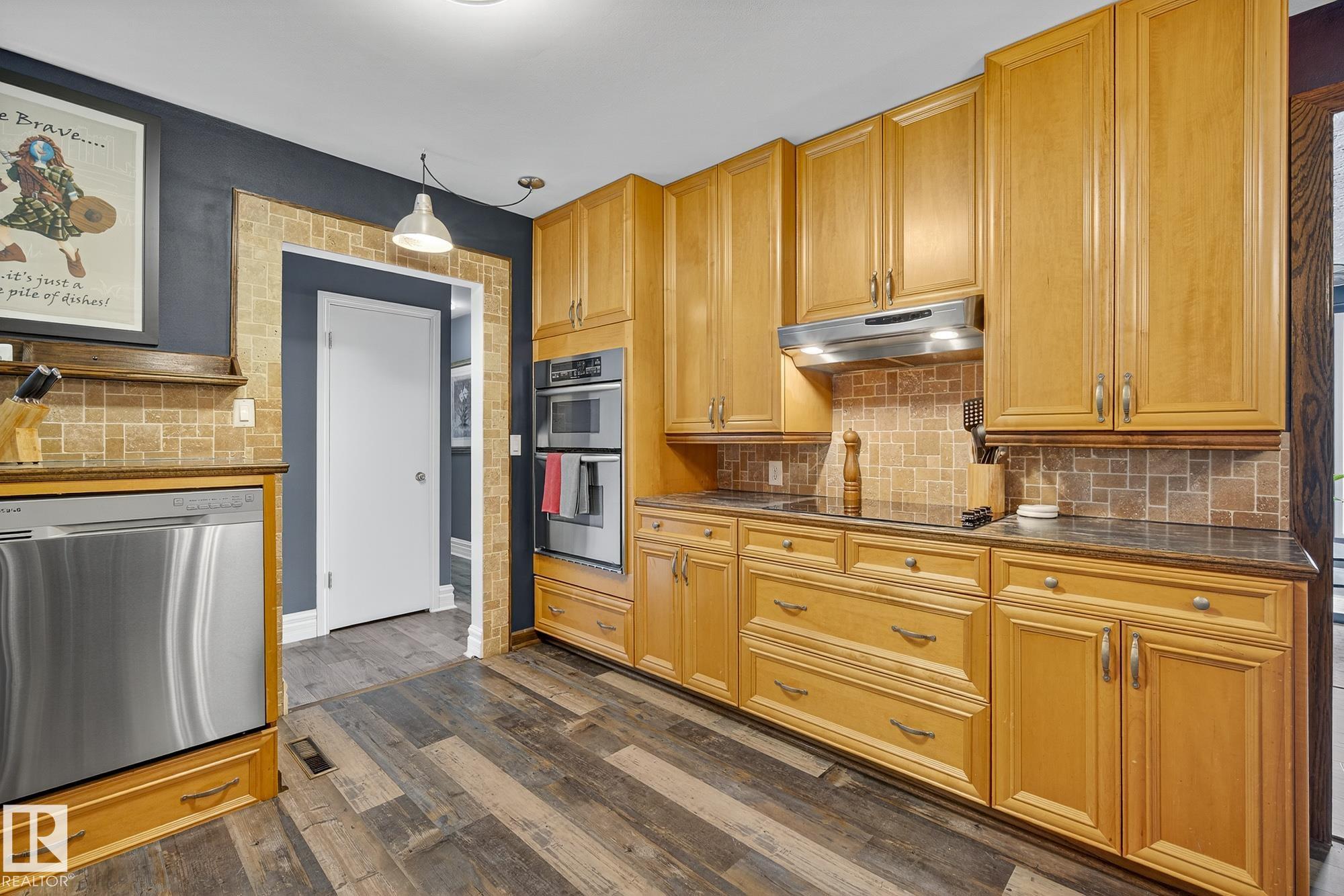 Photo 16 at 127 Pine Street, Sherwood Heights, Sherwood Park