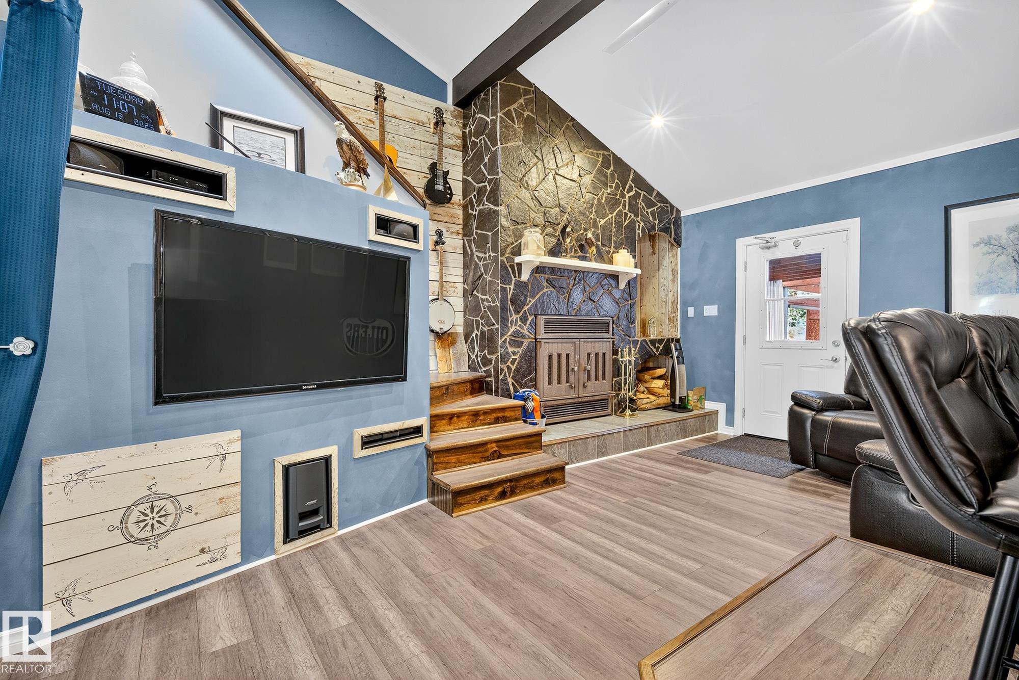 Photo 19 at 127 Pine Street, Sherwood Heights, Sherwood Park