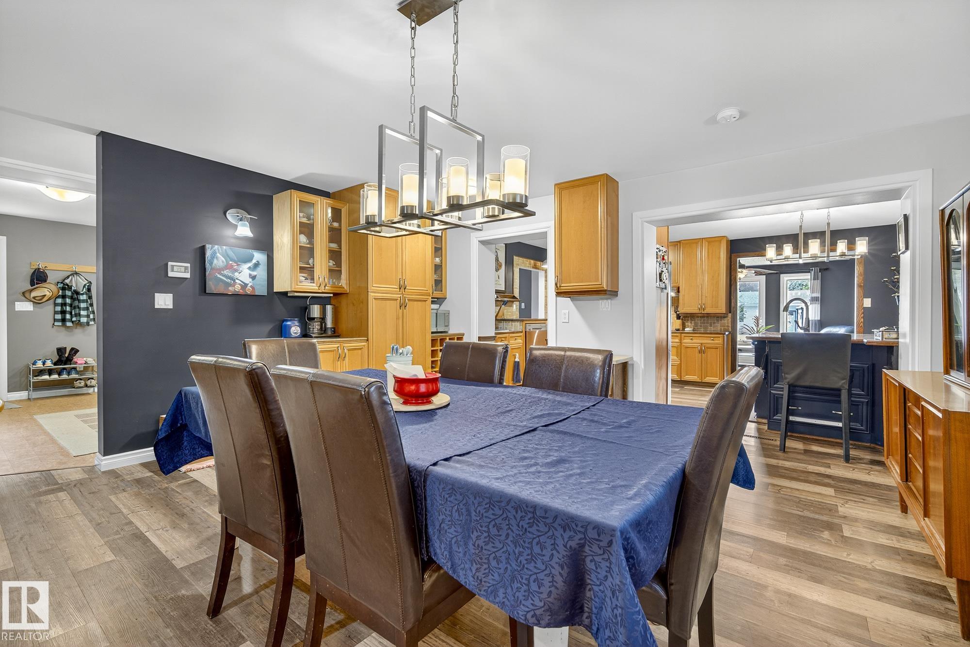 Photo 28 at 127 Pine Street, Sherwood Heights, Sherwood Park