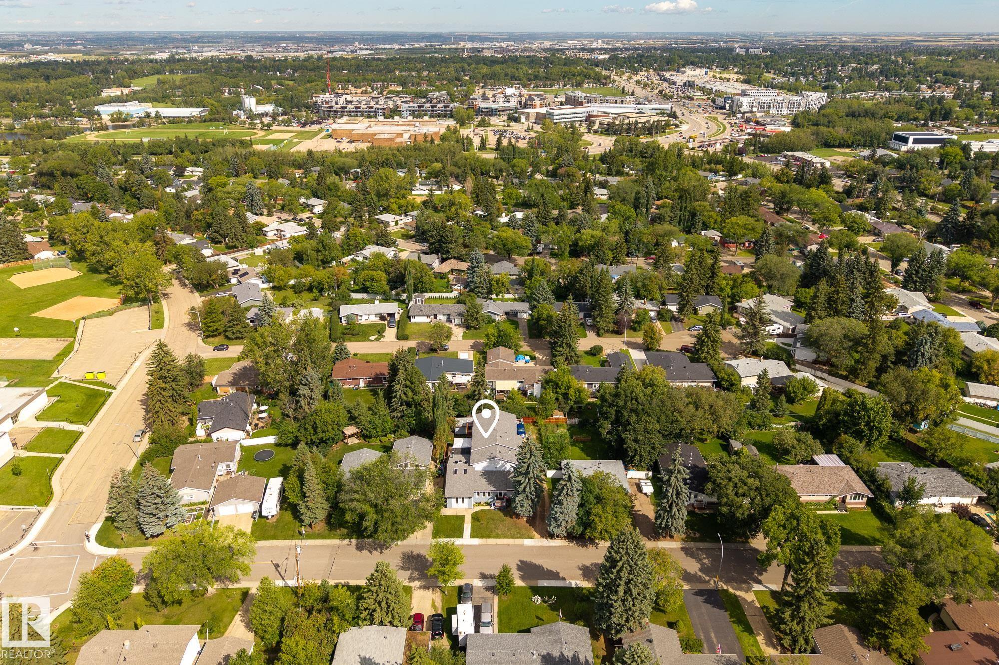 127 Pine Street, Sherwood Heights, Sherwood Park