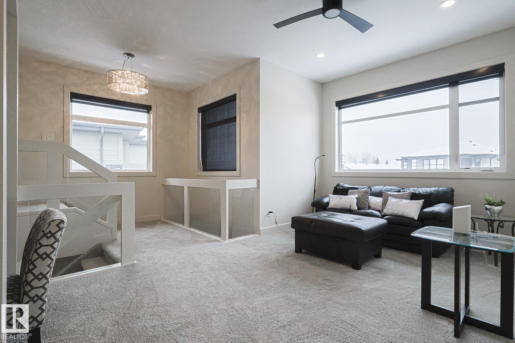 Photo 14 at 1116 Hainstock Green green SW, Hays Ridge Area, Edmonton