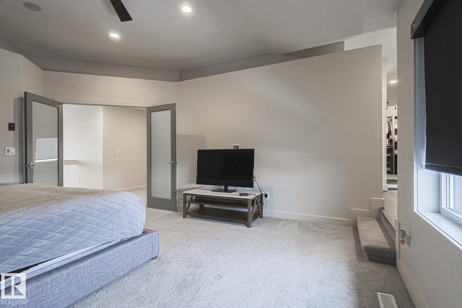 Photo 19 at 1116 Hainstock Green green SW, Hays Ridge Area, Edmonton