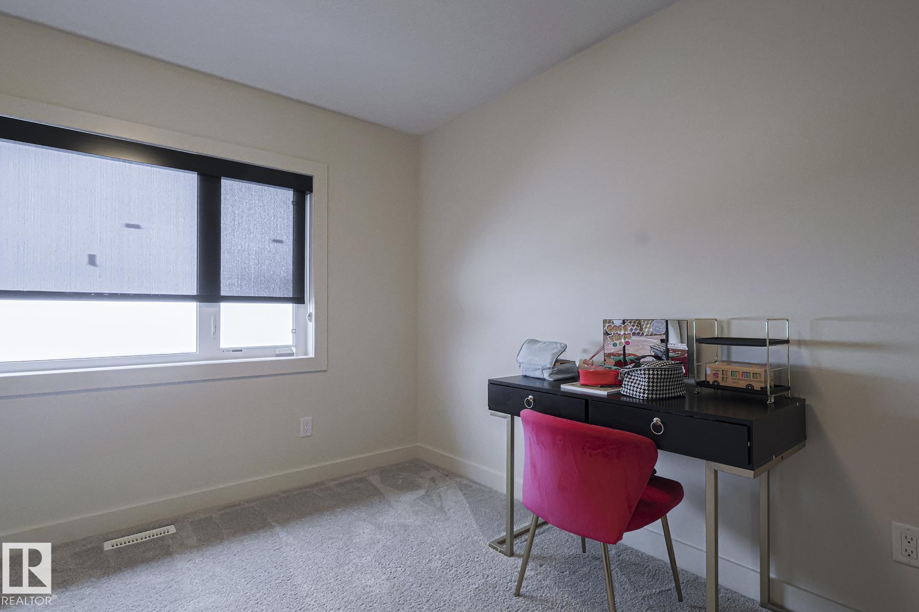 Photo 29 at 1116 Hainstock Green green SW, Hays Ridge Area, Edmonton