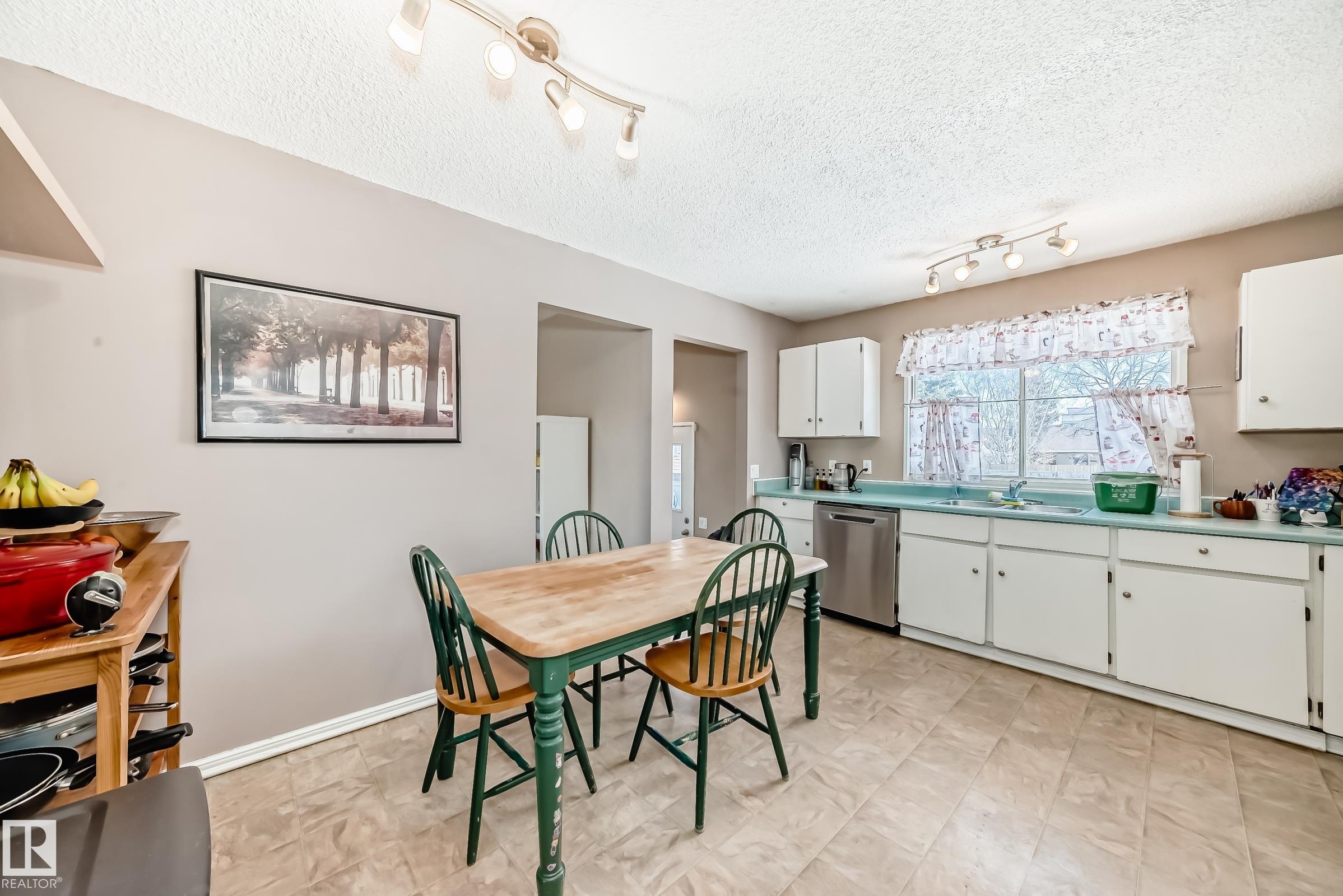 Photo 11 at 8735 181 Street NW, Belmead, Edmonton