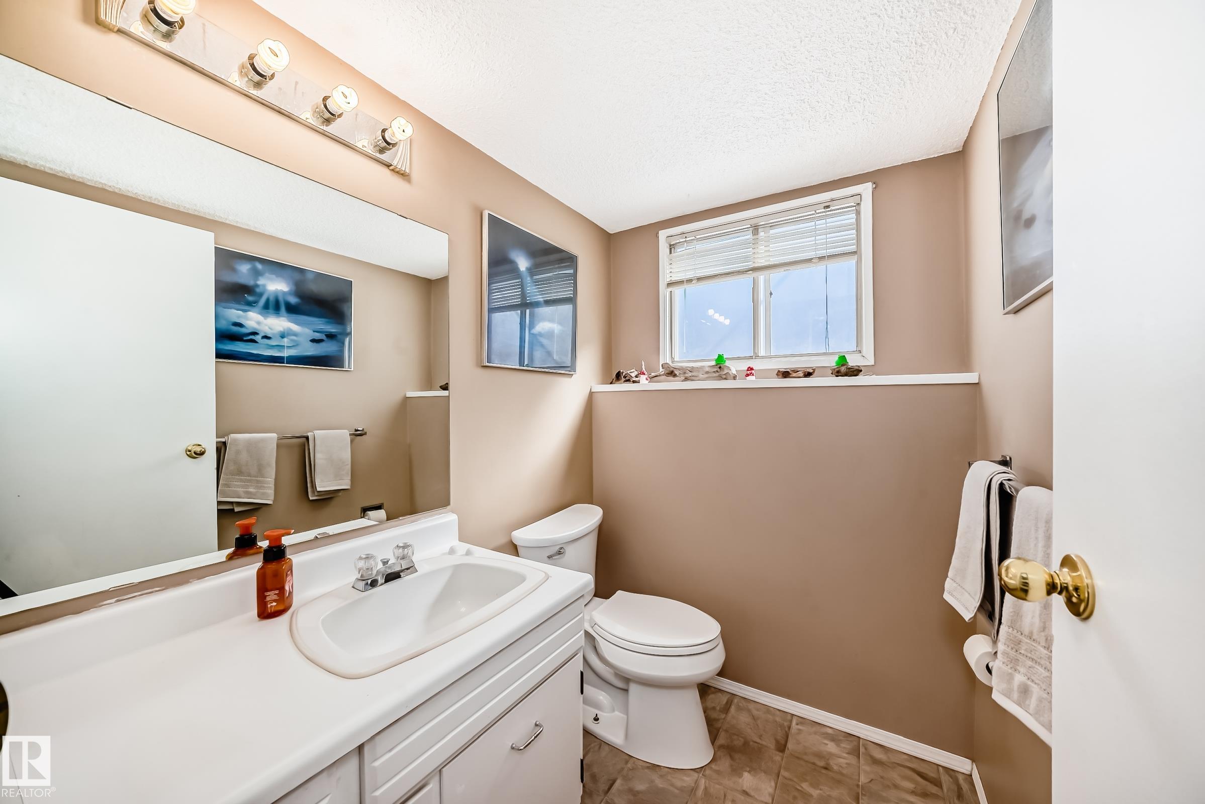 Photo 36 at 8735 181 Street NW, Belmead, Edmonton