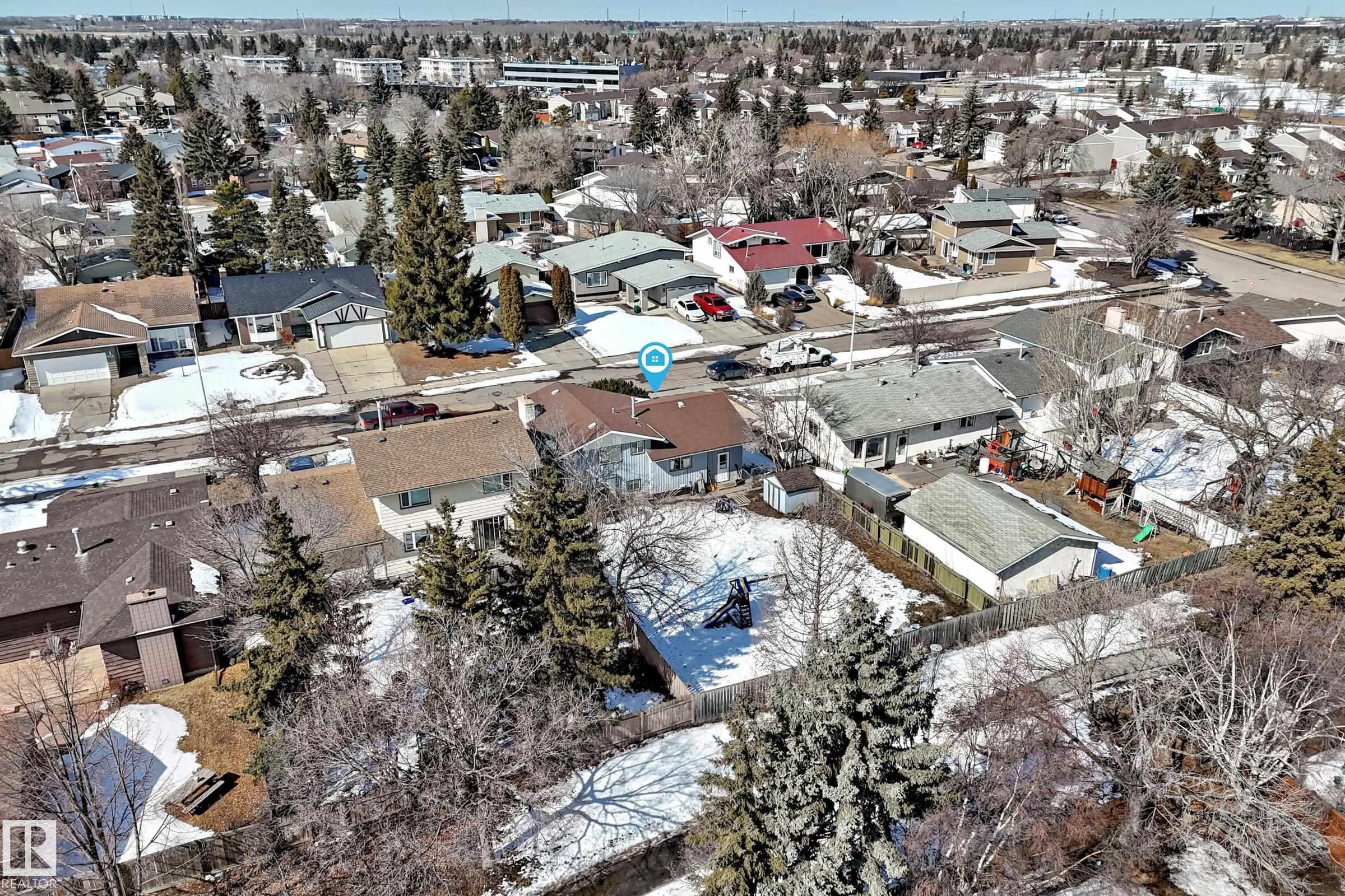 Photo 7 at 8735 181 Street NW, Belmead, Edmonton