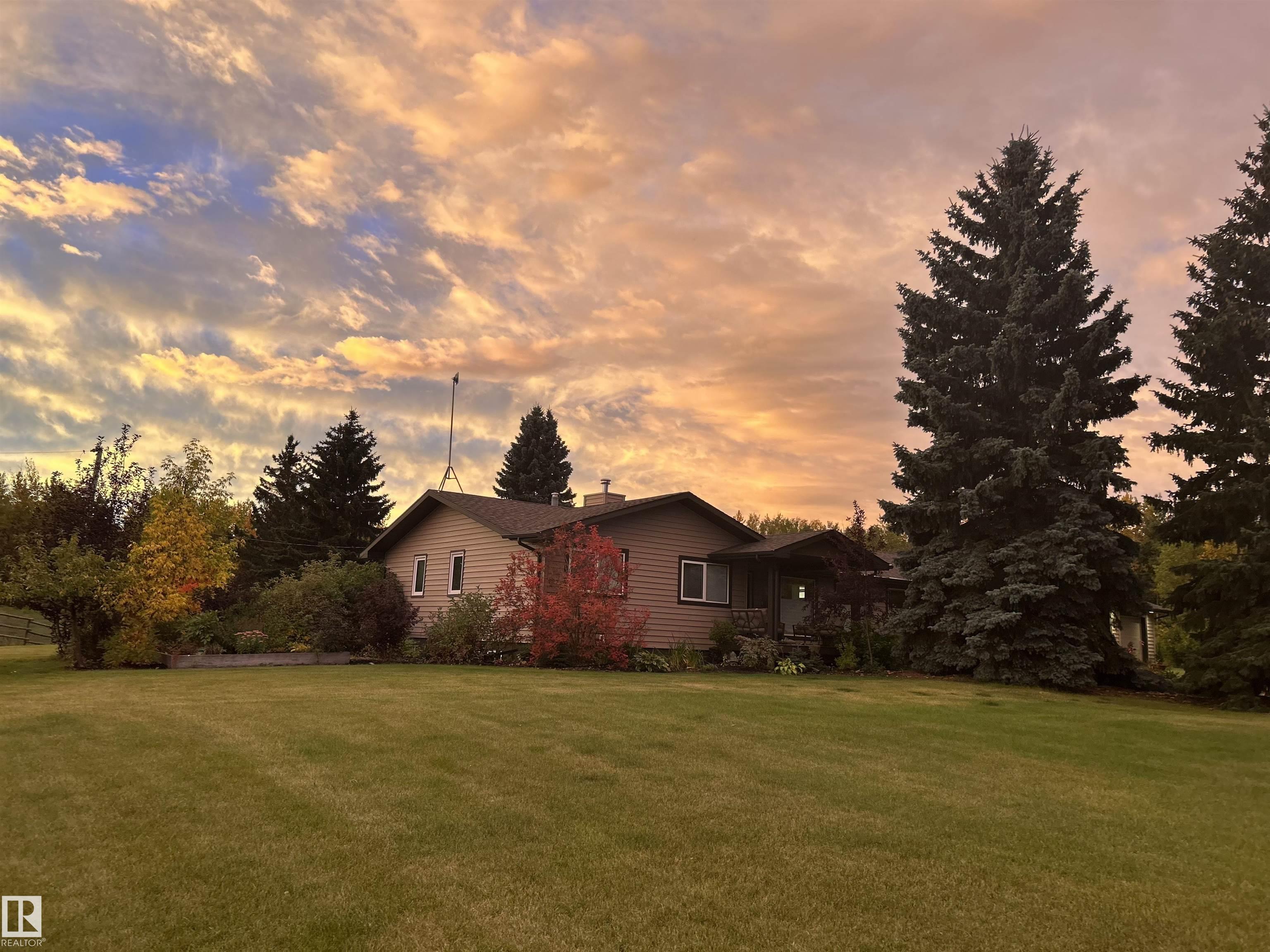 22245 TWP ROAD 512 2