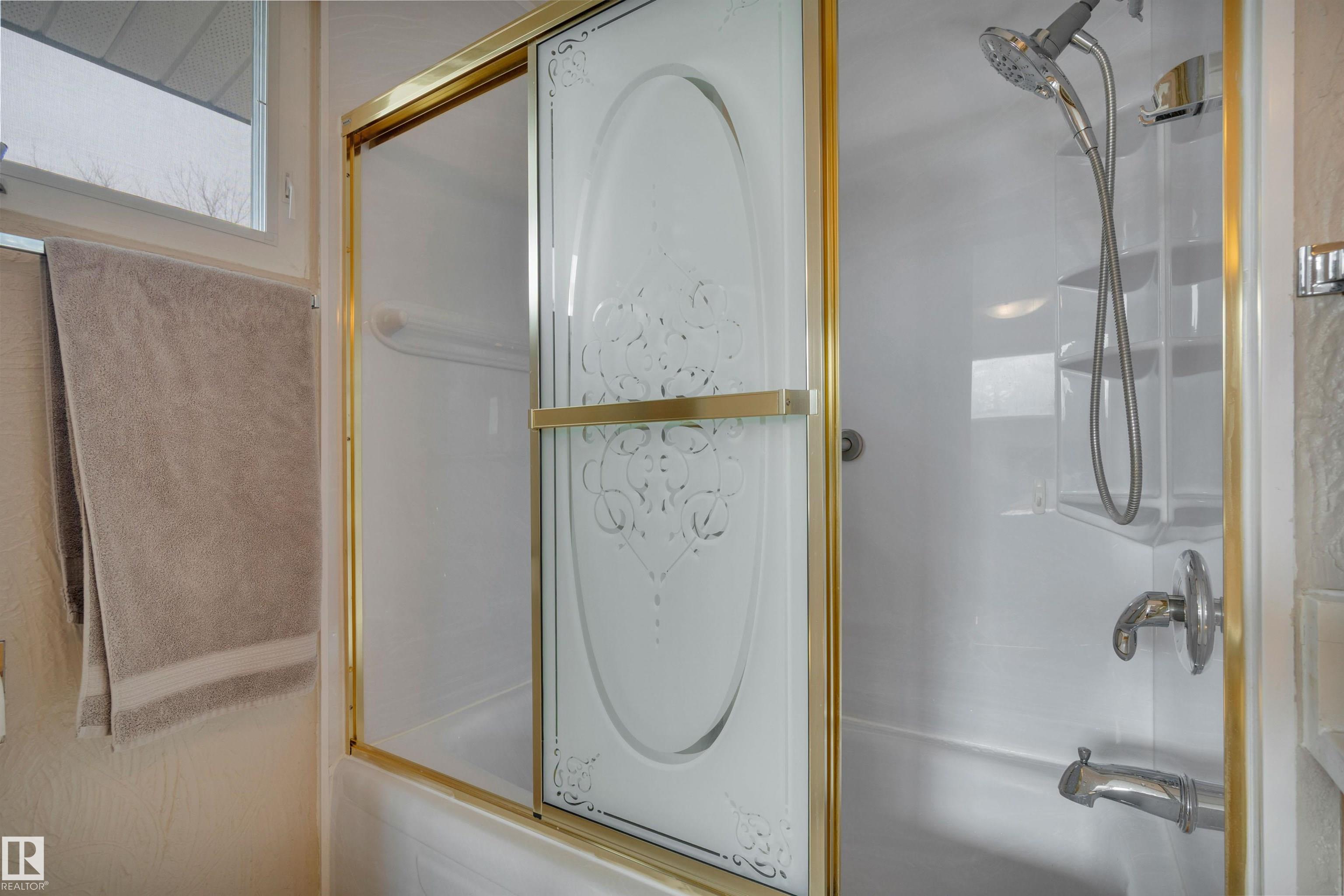 Photo 27 at 4224 Aspen Drive E NW, Aspen Gardens, Edmonton