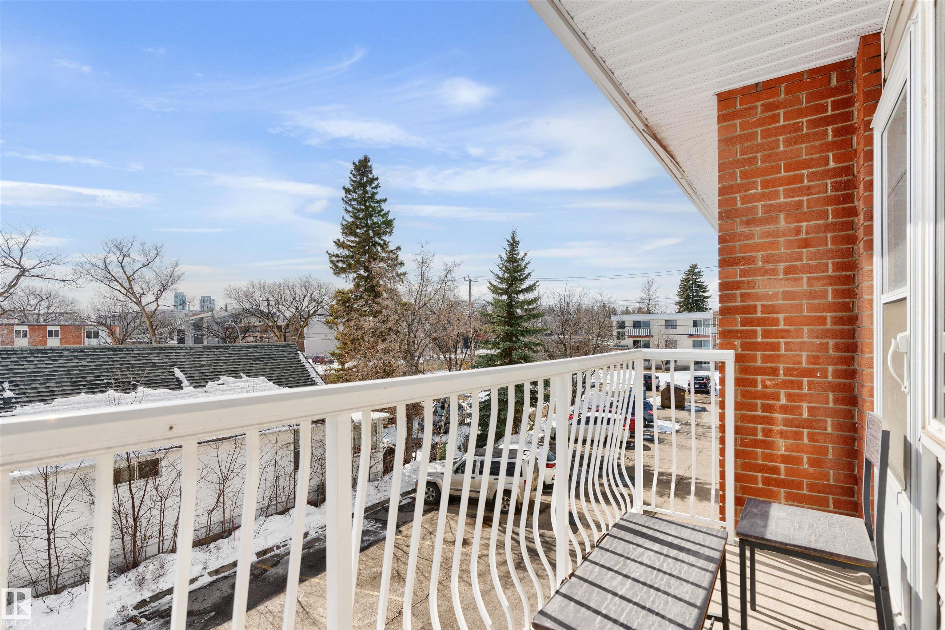 Photo 16 at 18 - 10812 115 Street NW, Queen Mary Park, Edmonton