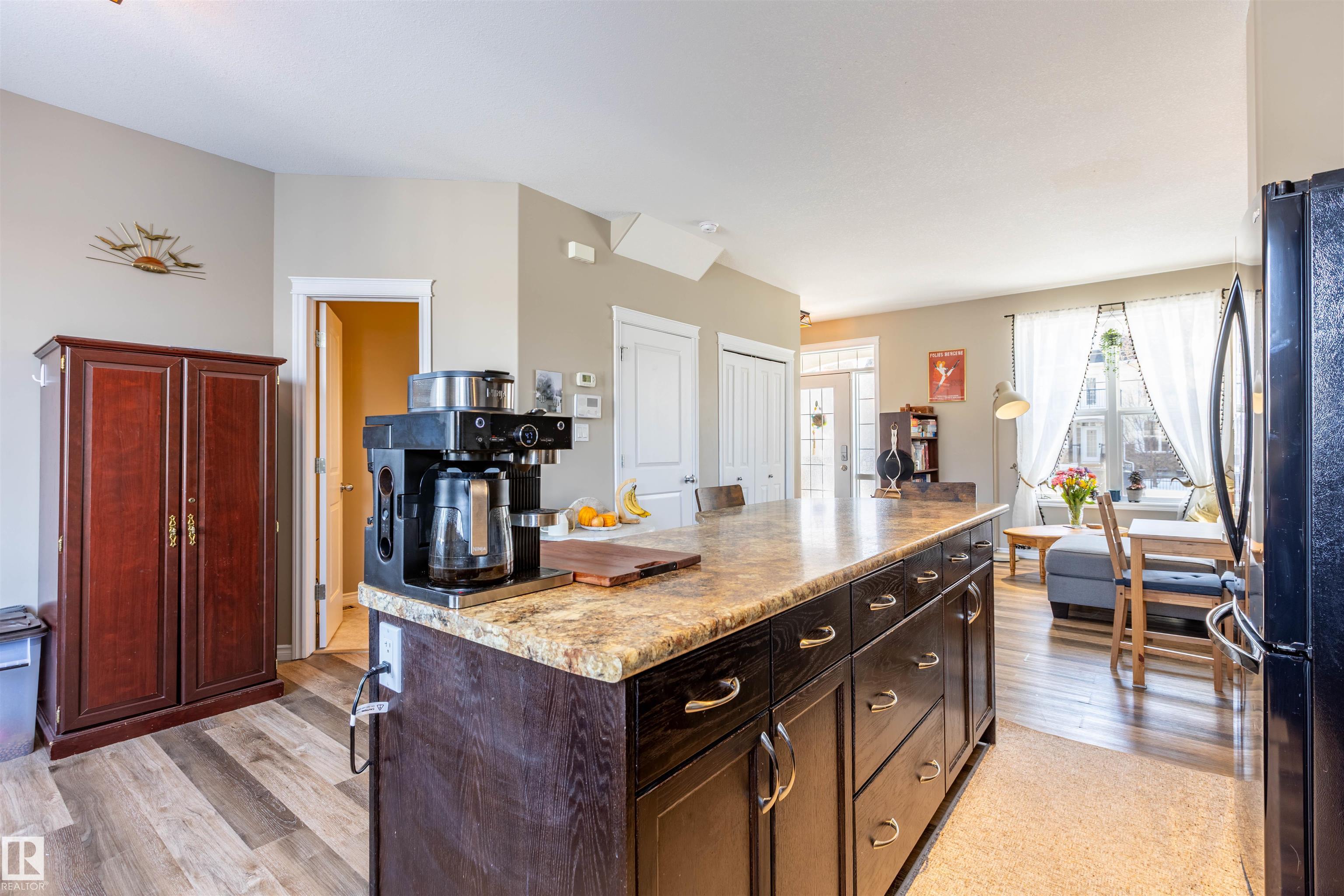 Photo 11 at 9830 105 Avenue, Morinville