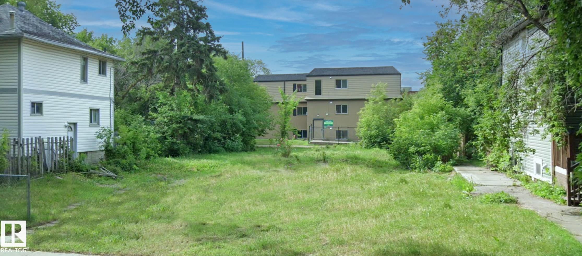 11305 108 Avenue NW, Queen Mary Park, Edmonton