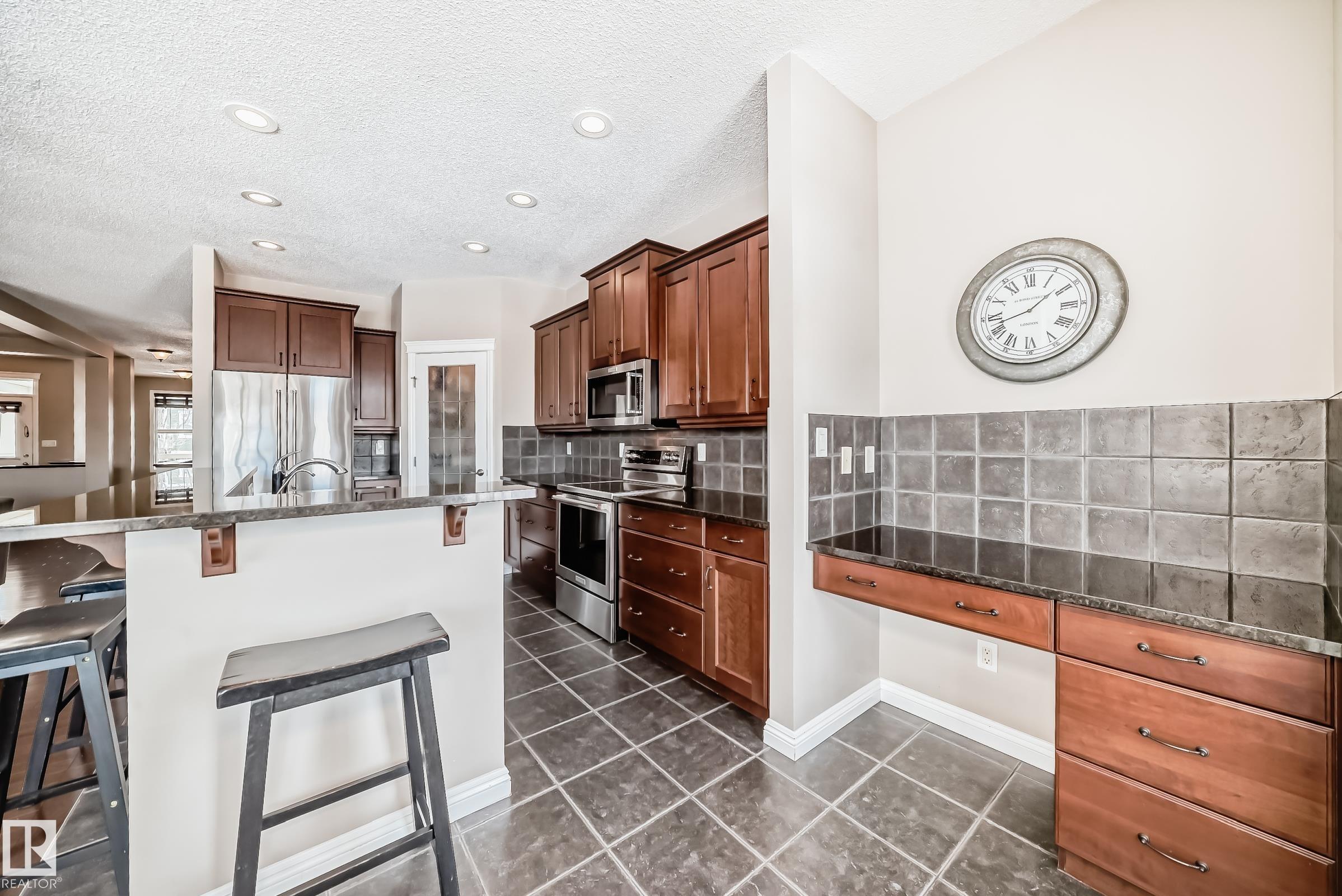 Photo 19 at 2326 Frezenberg Avenue NW, Griesbach, Edmonton