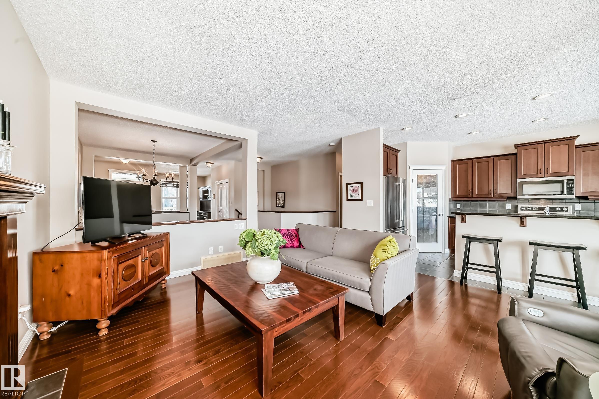 Photo 22 at 2326 Frezenberg Avenue NW, Griesbach, Edmonton