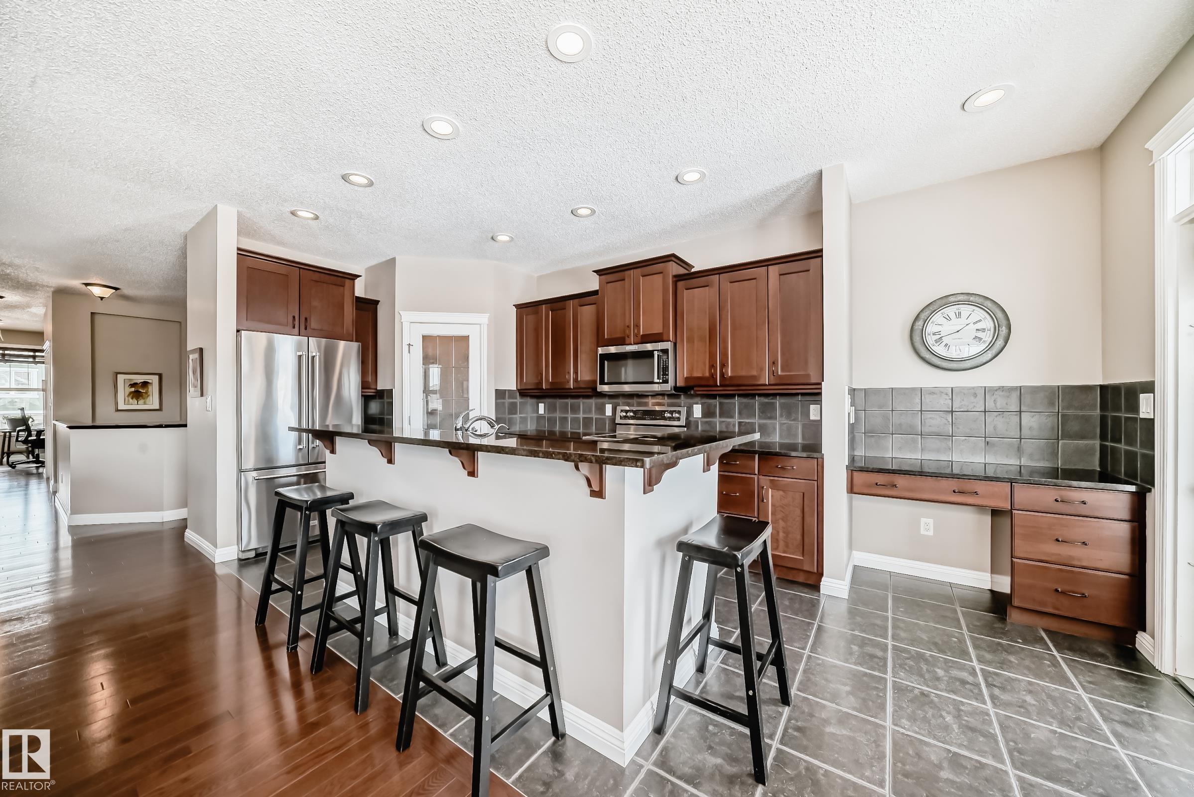 Photo 6 at 2326 Frezenberg Avenue NW, Griesbach, Edmonton