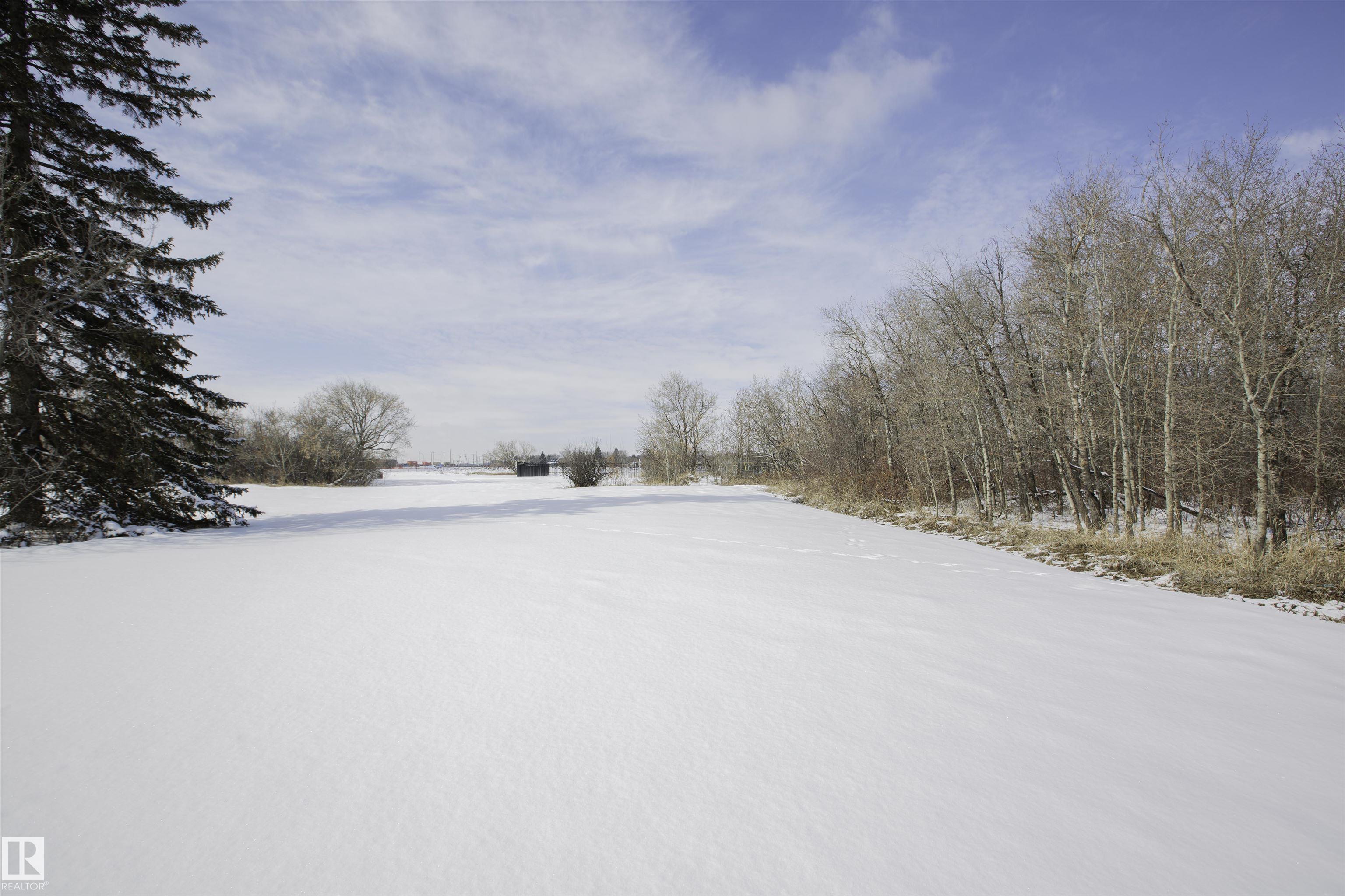 12827 109 Street NW, Lauderdale, Edmonton