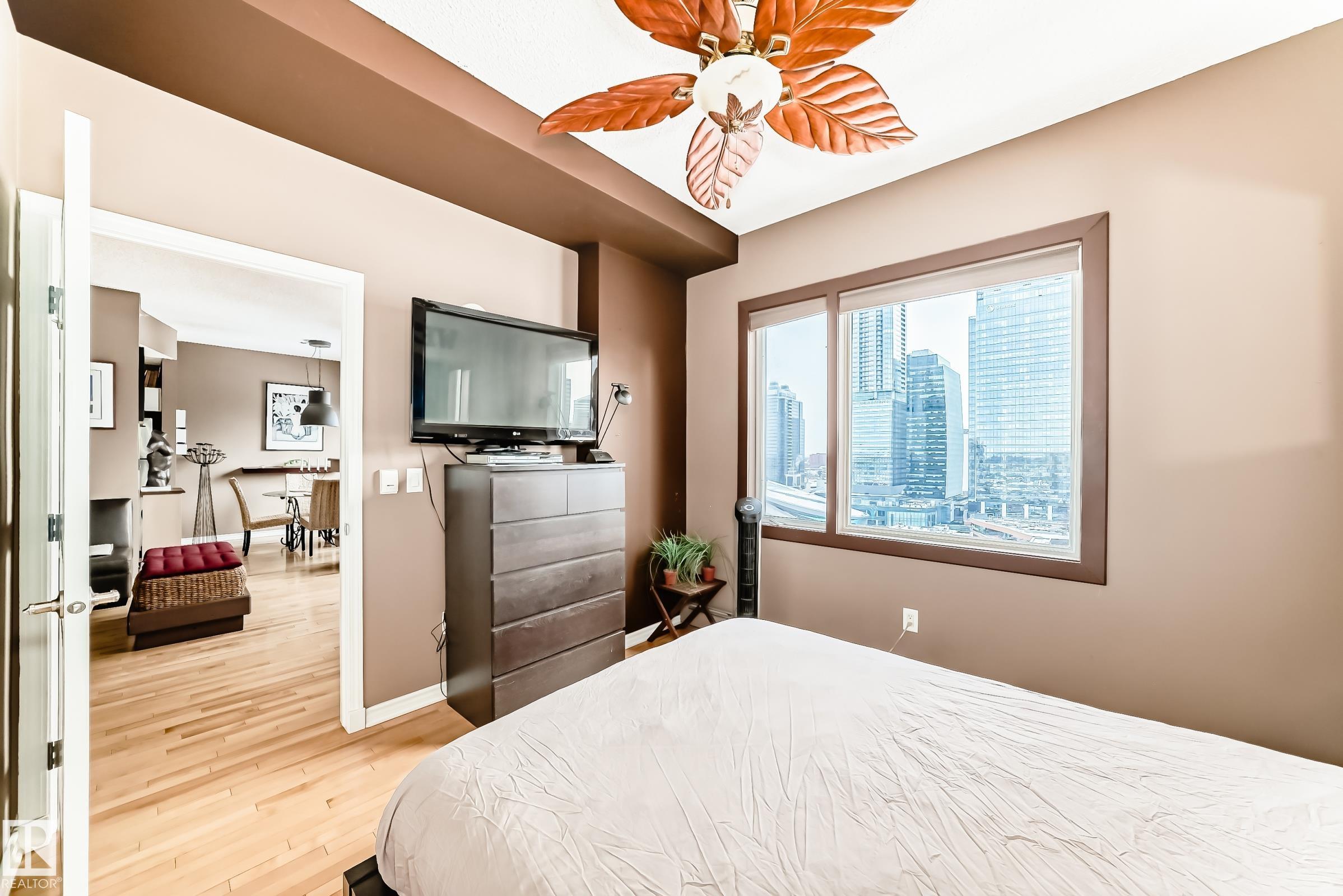 Photo 18 at 2006 - 10303 105 Street NW, Downtown, Edmonton