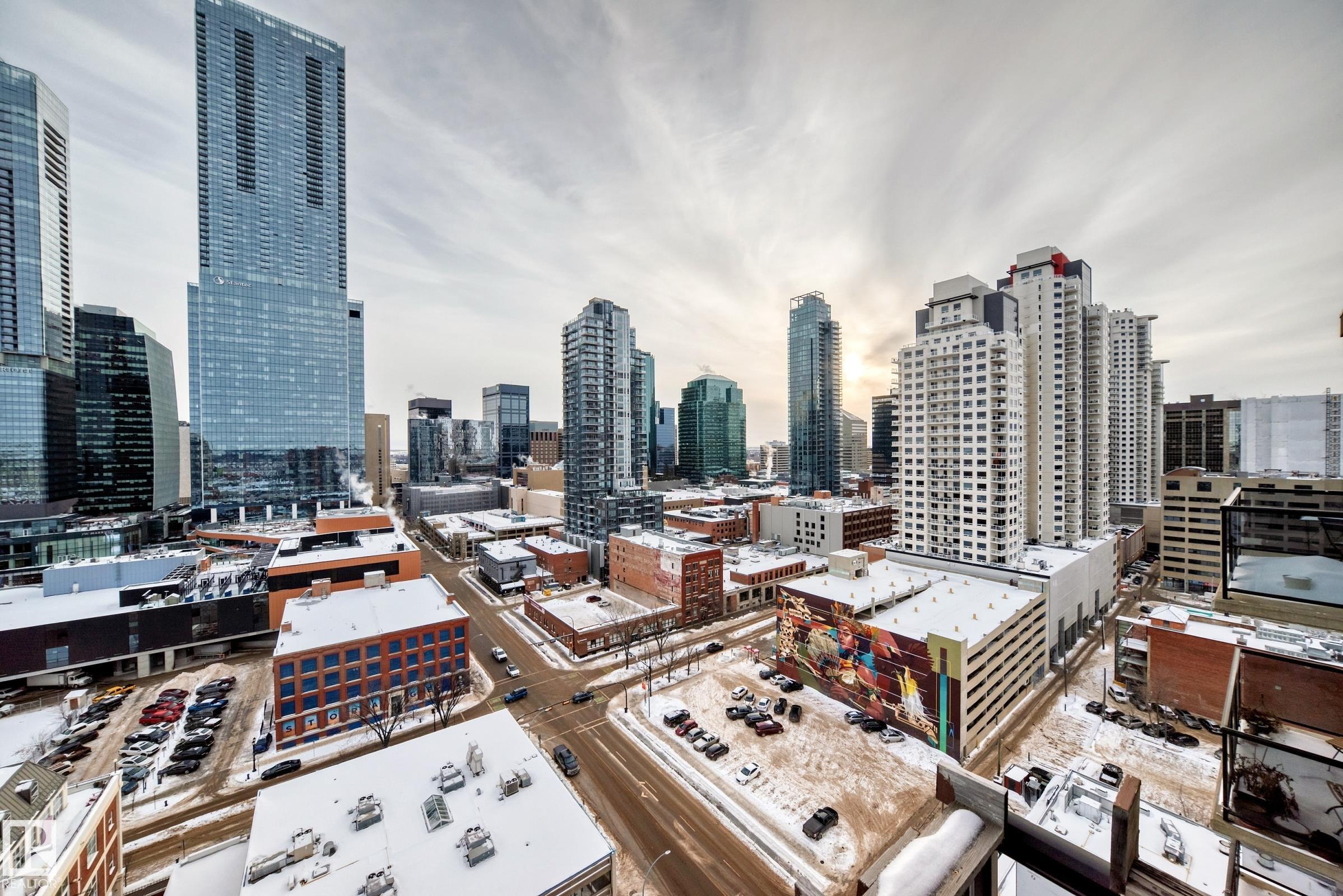 Photo 24 at 2006 - 10303 105 Street NW, Downtown, Edmonton