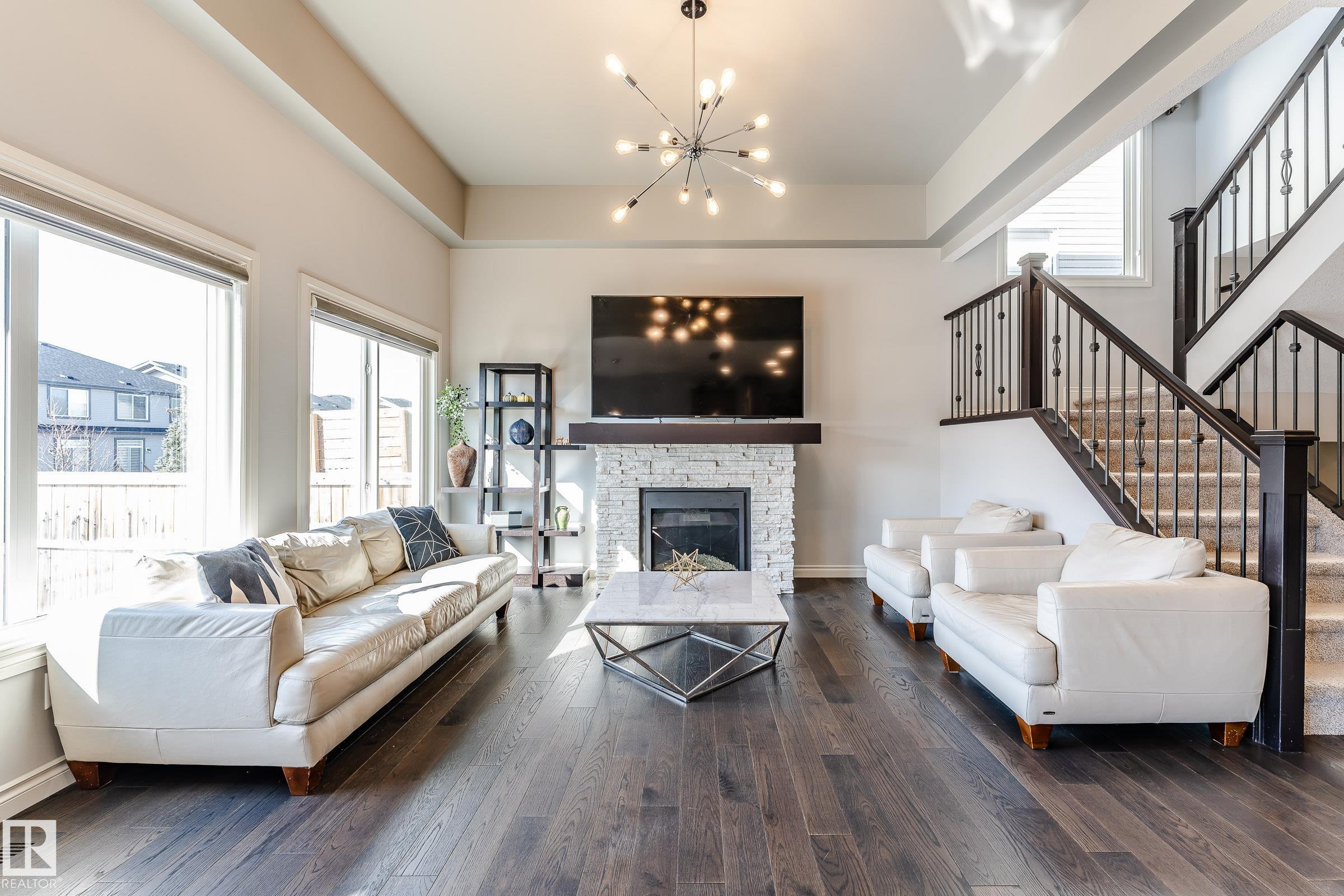 Photo 18 at 15907 18 Avenue SW, Glenridding Heights, Edmonton