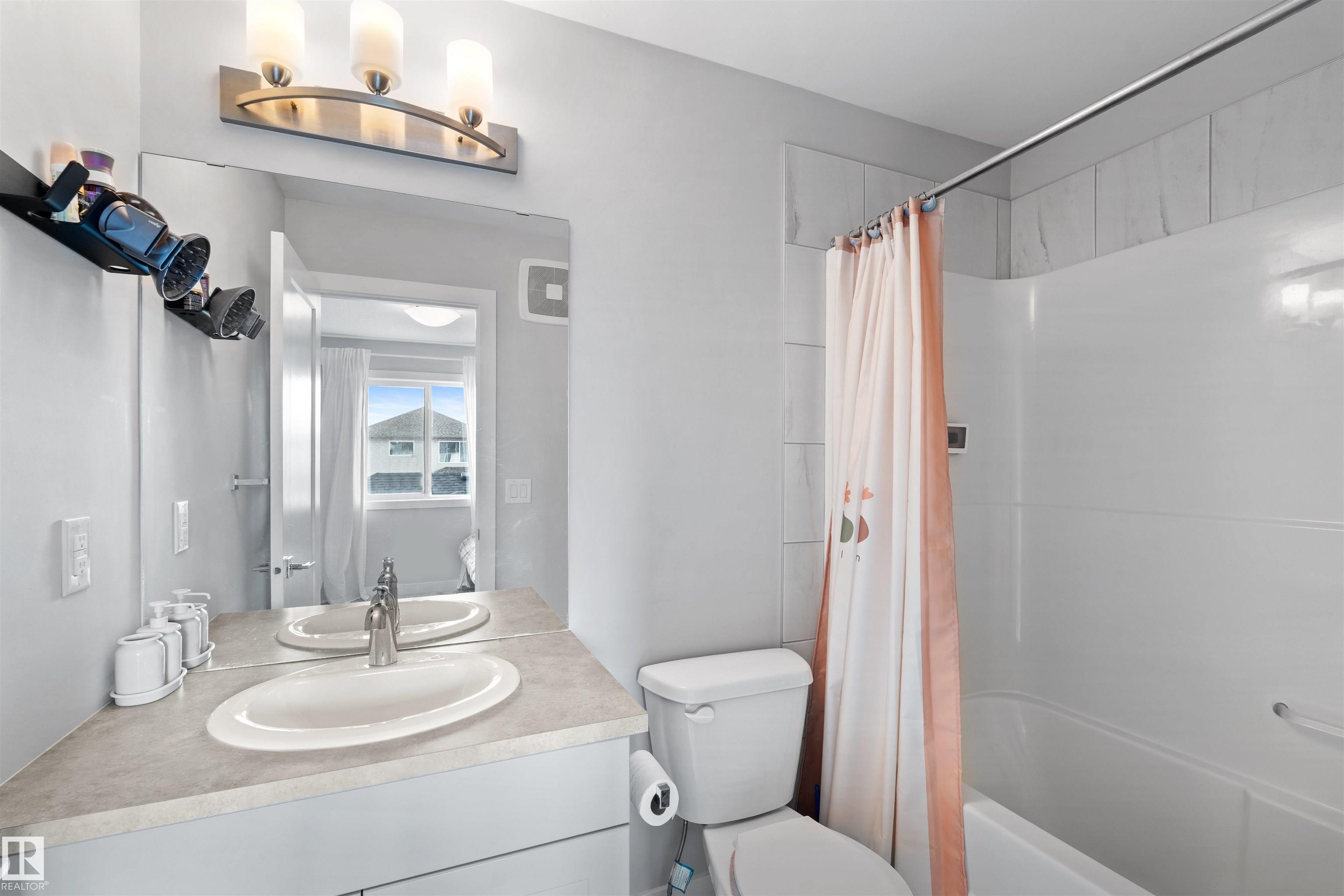 Photo 21 at 545 Chappelle Drive SW, Chappelle Area, Edmonton