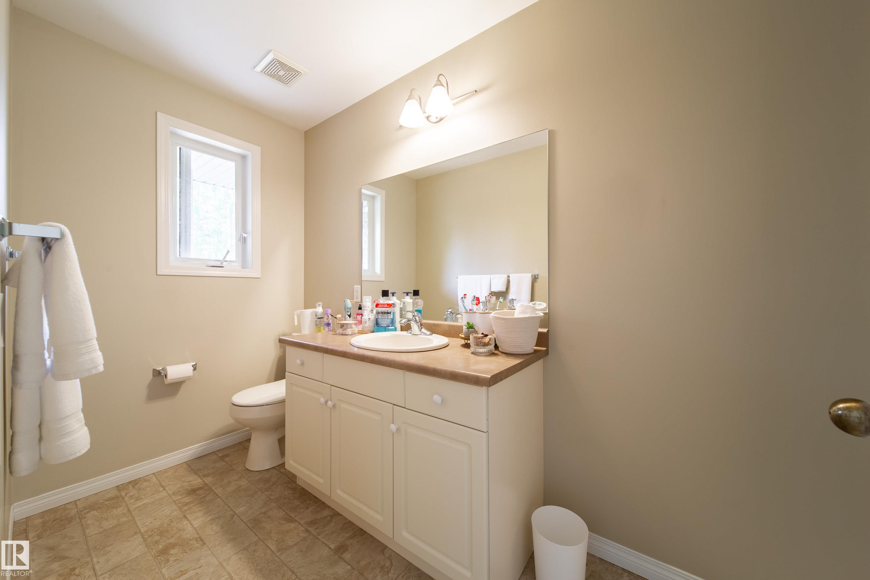 Photo 25 at 8118-8120 81 Avenue NW, King Edward Park, Edmonton