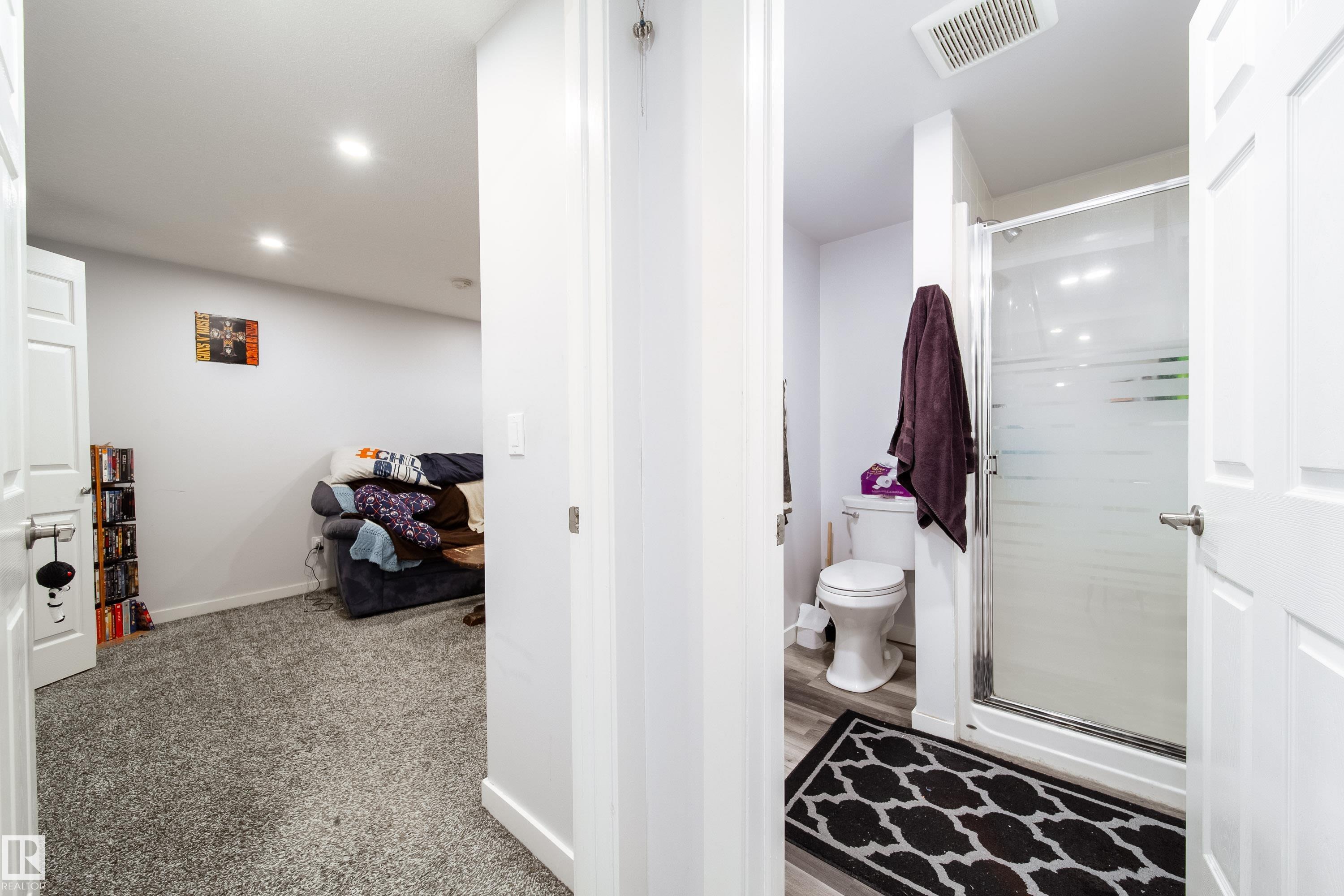 Photo 38 at 8118-8120 81 Avenue NW, King Edward Park, Edmonton