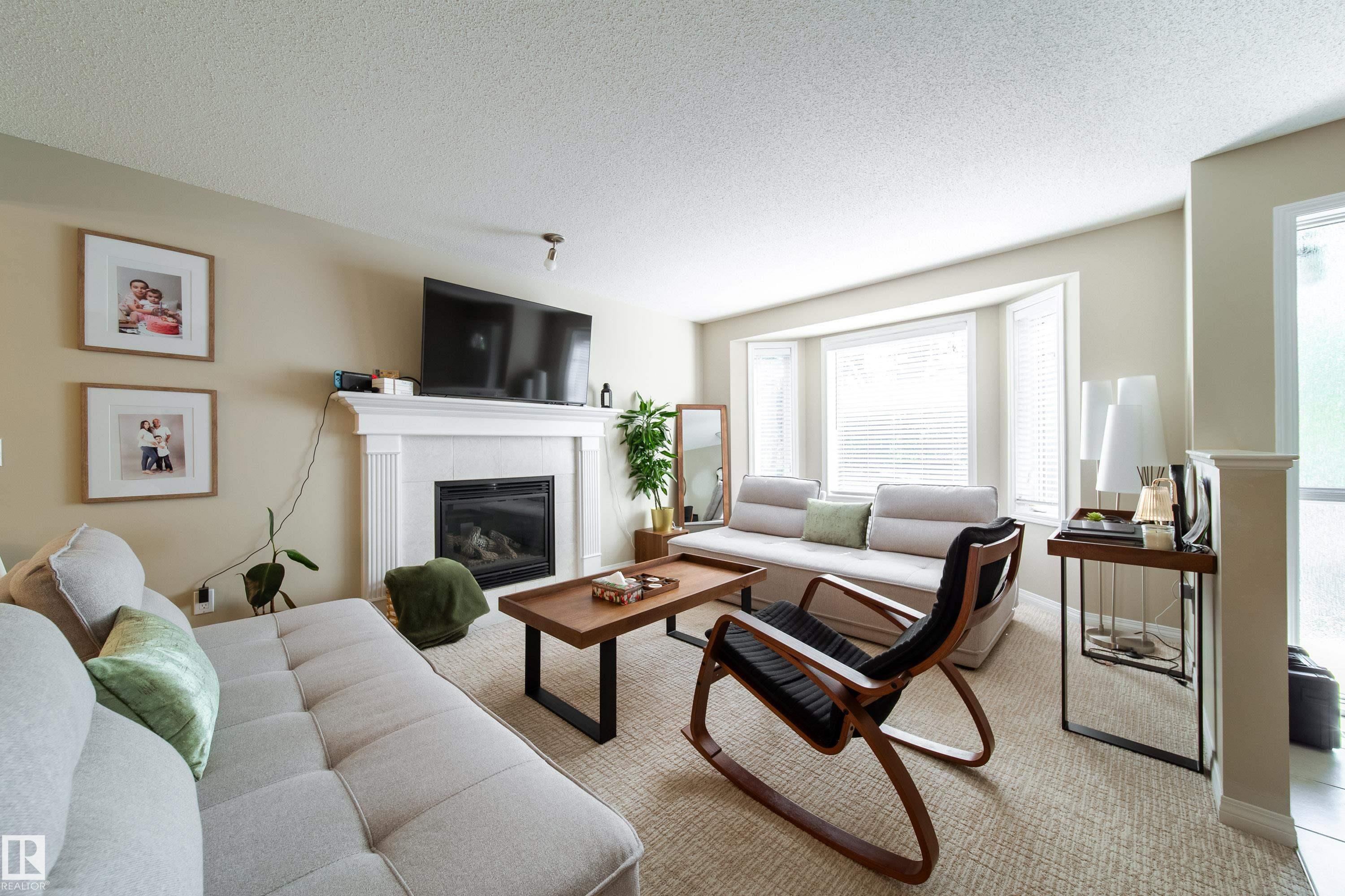 8118-8120 81 Avenue NW, King Edward Park, Edmonton