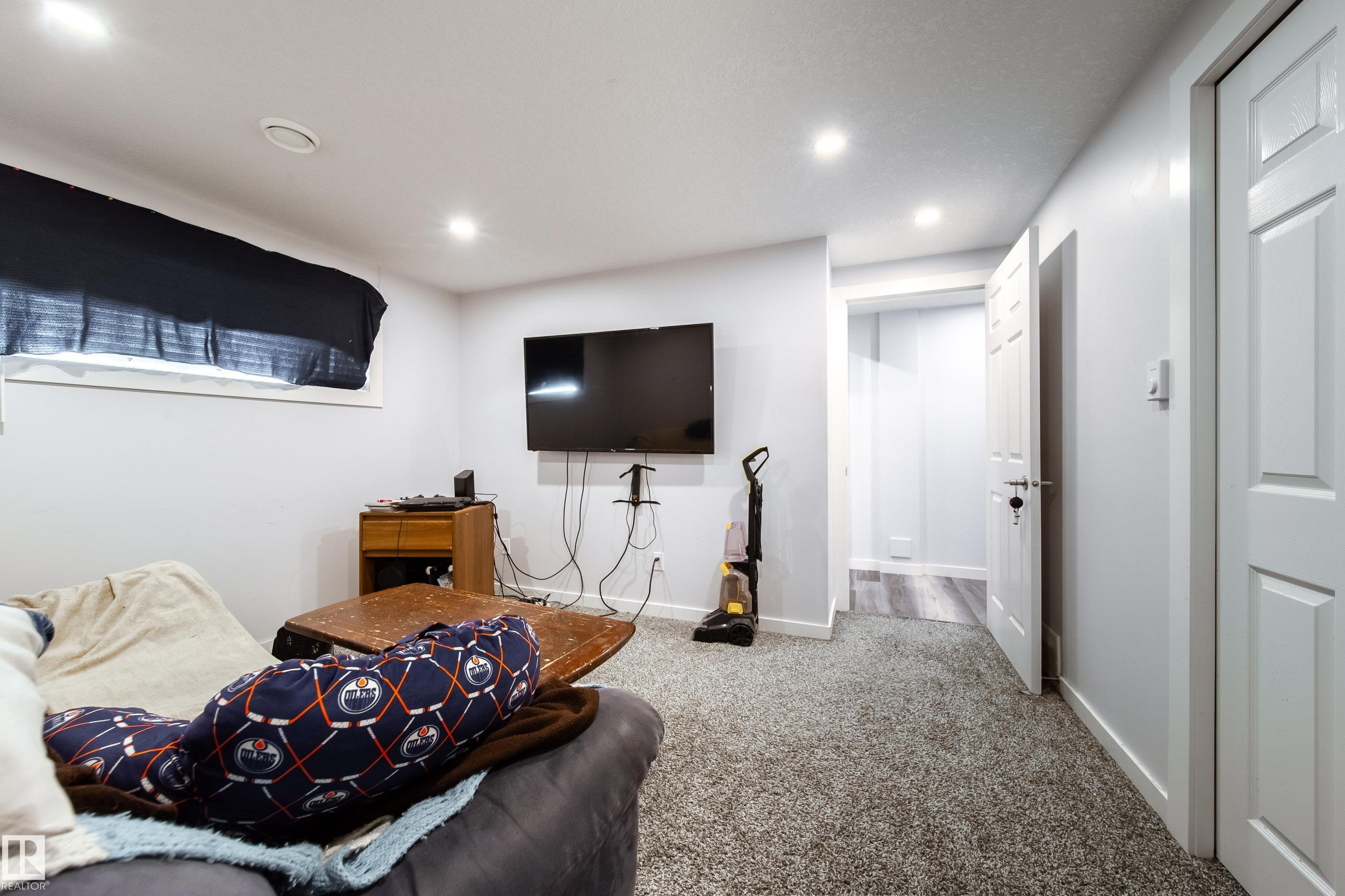 Photo 41 at 8118-8120 81 Avenue NW, King Edward Park, Edmonton