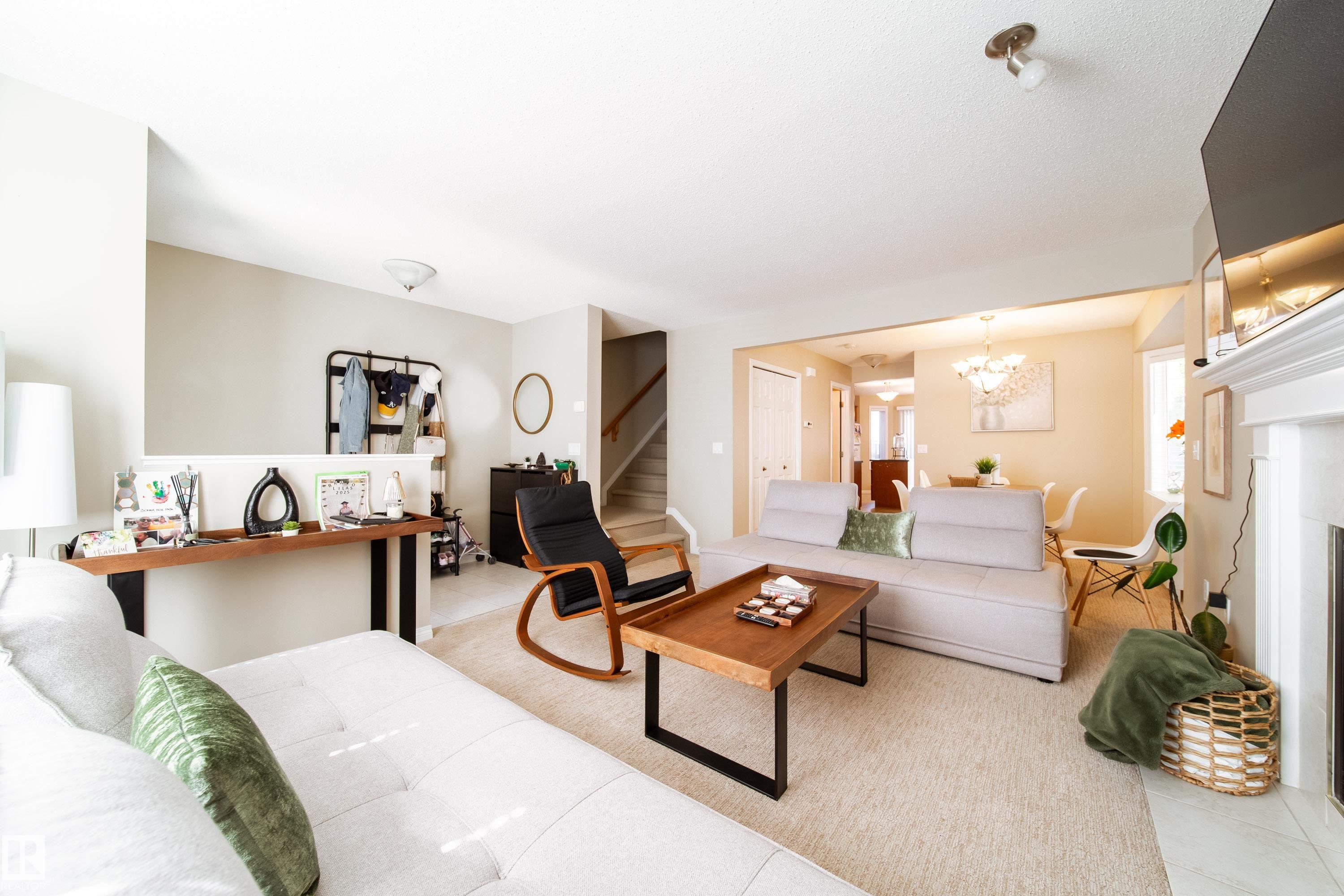 Photo 9 at 8118-8120 81 Avenue NW, King Edward Park, Edmonton