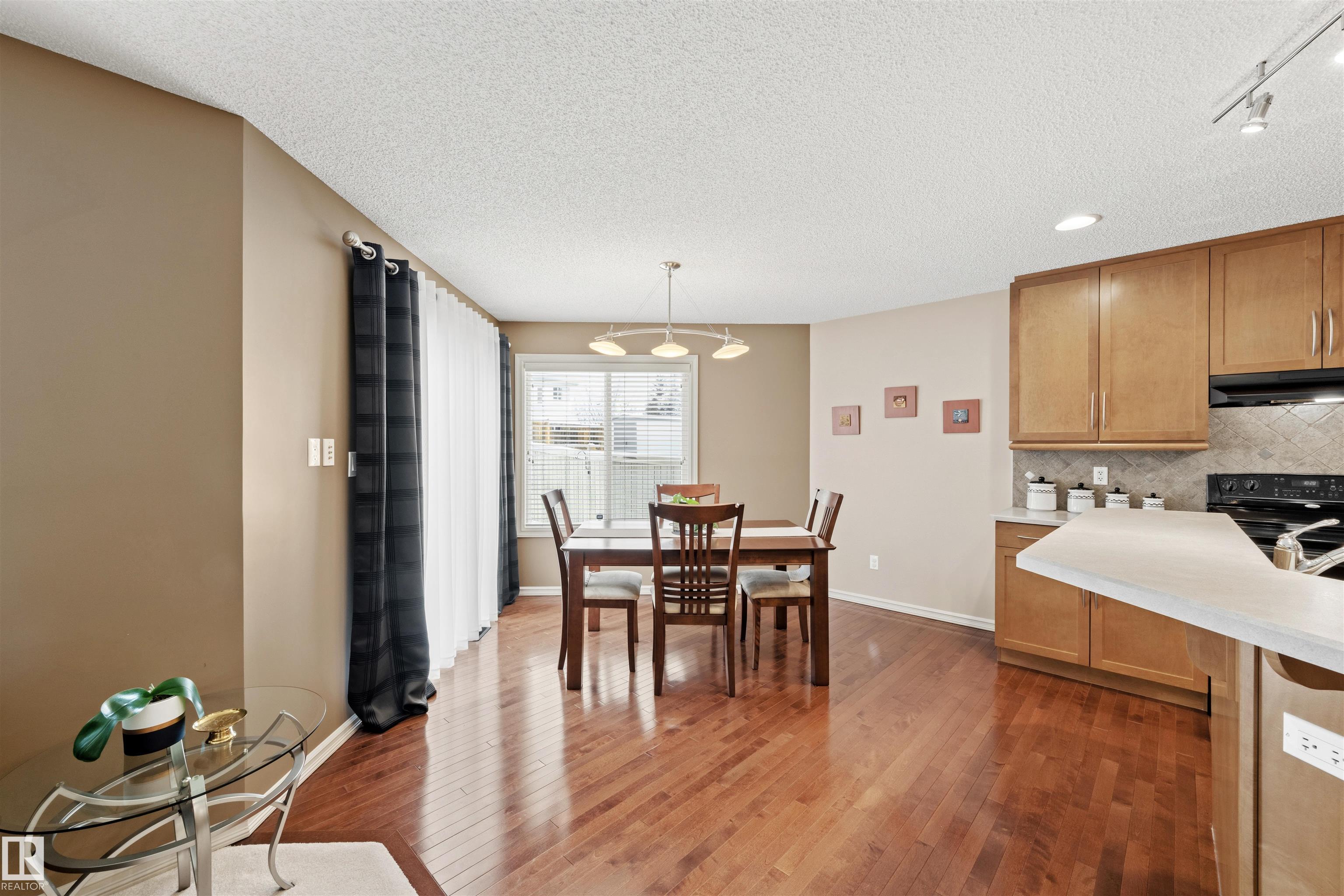 Photo 9 at 304 79 Street SW, Ellerslie, Edmonton