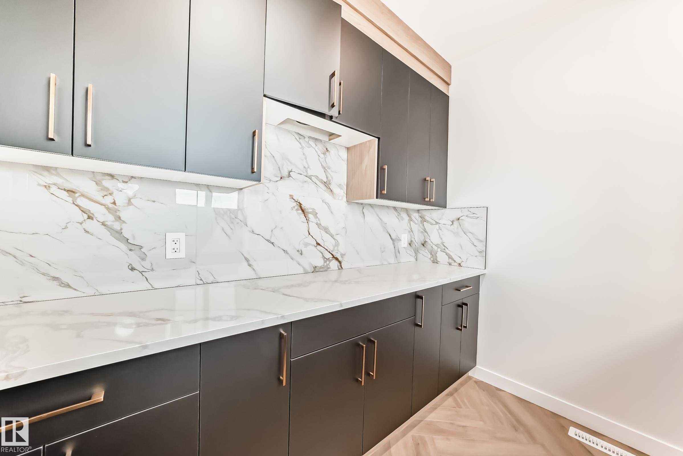 Photo 14 at 55 Meadowgrove Lane, McLaughlin, Spruce Grove