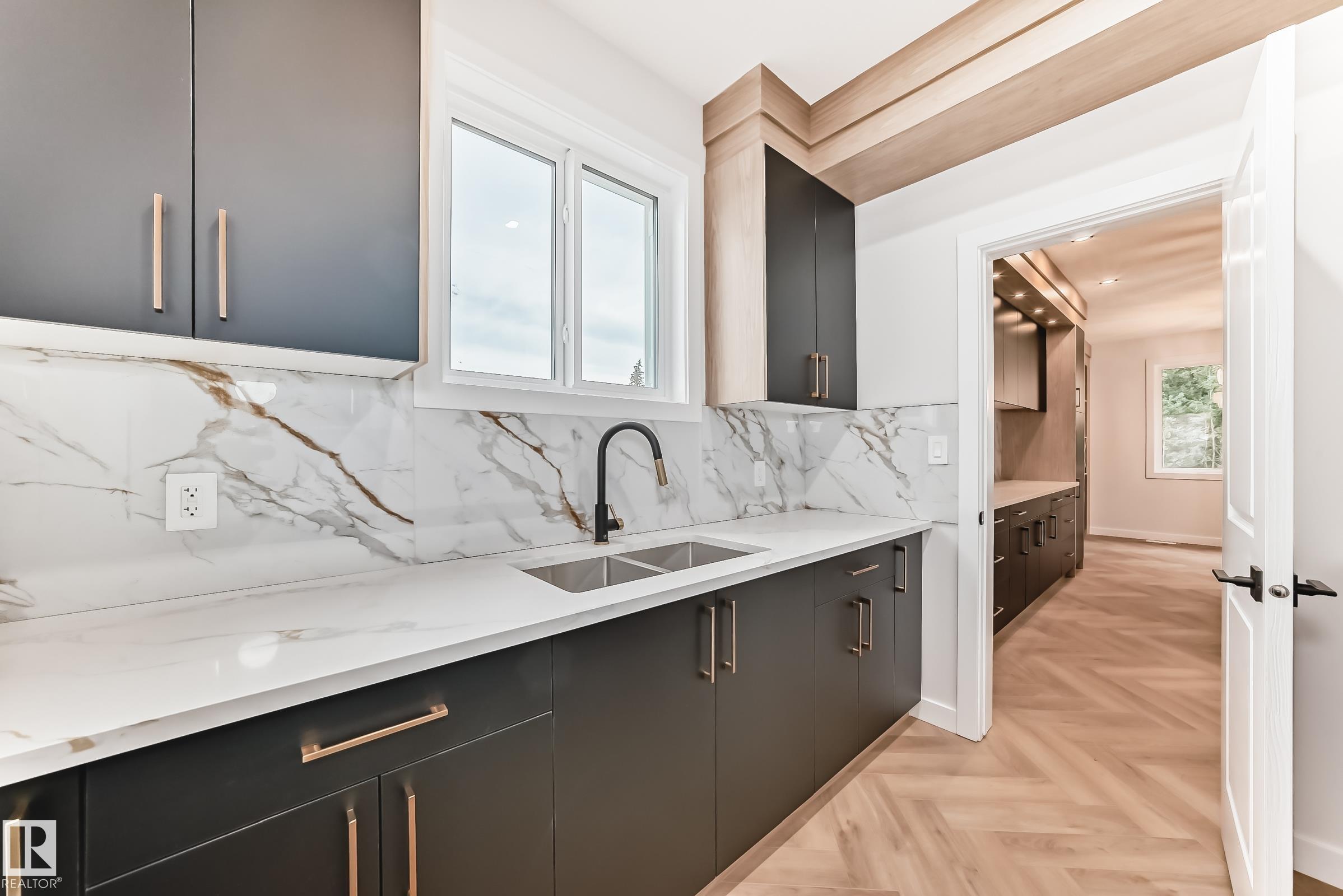 Photo 15 at 55 Meadowgrove Lane, McLaughlin, Spruce Grove