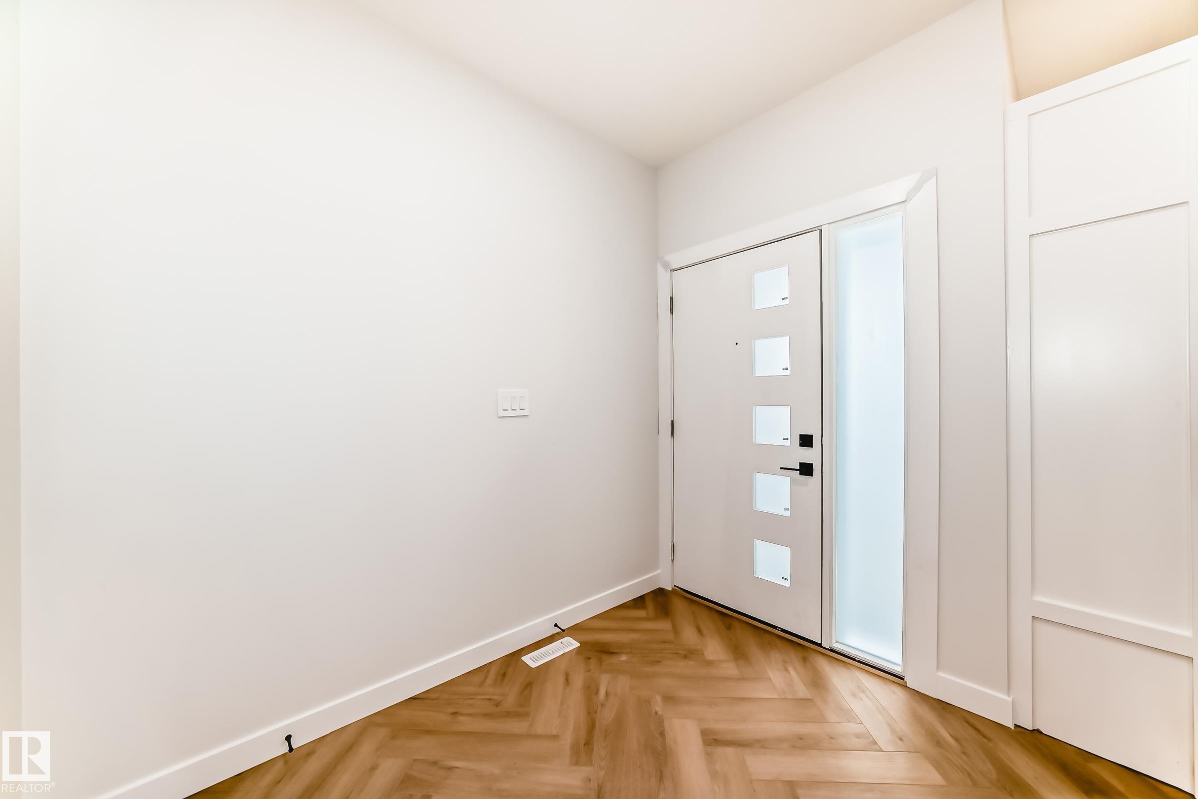 Photo 25 at 55 Meadowgrove Lane, McLaughlin, Spruce Grove