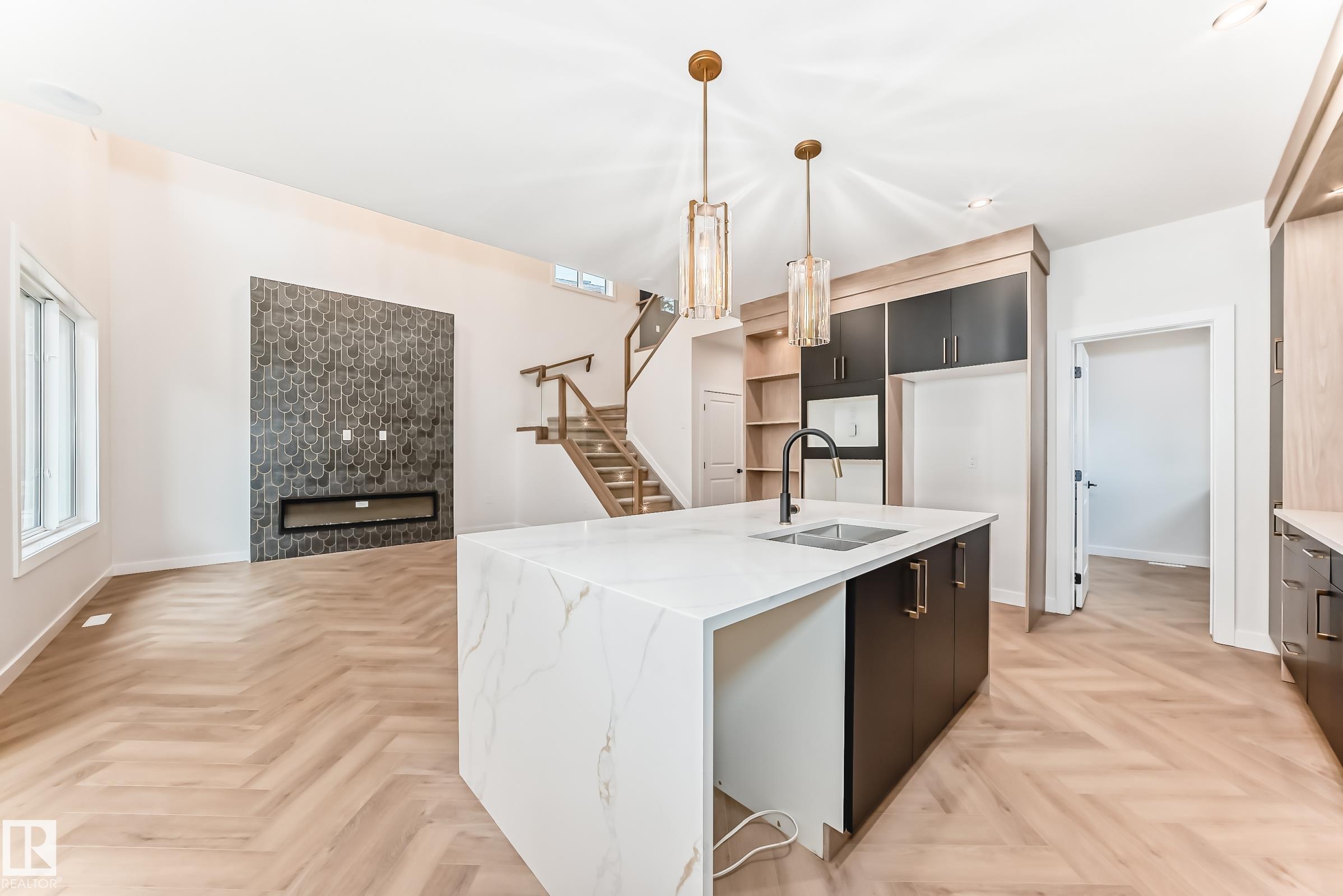 Photo 6 at 55 Meadowgrove Lane, McLaughlin, Spruce Grove