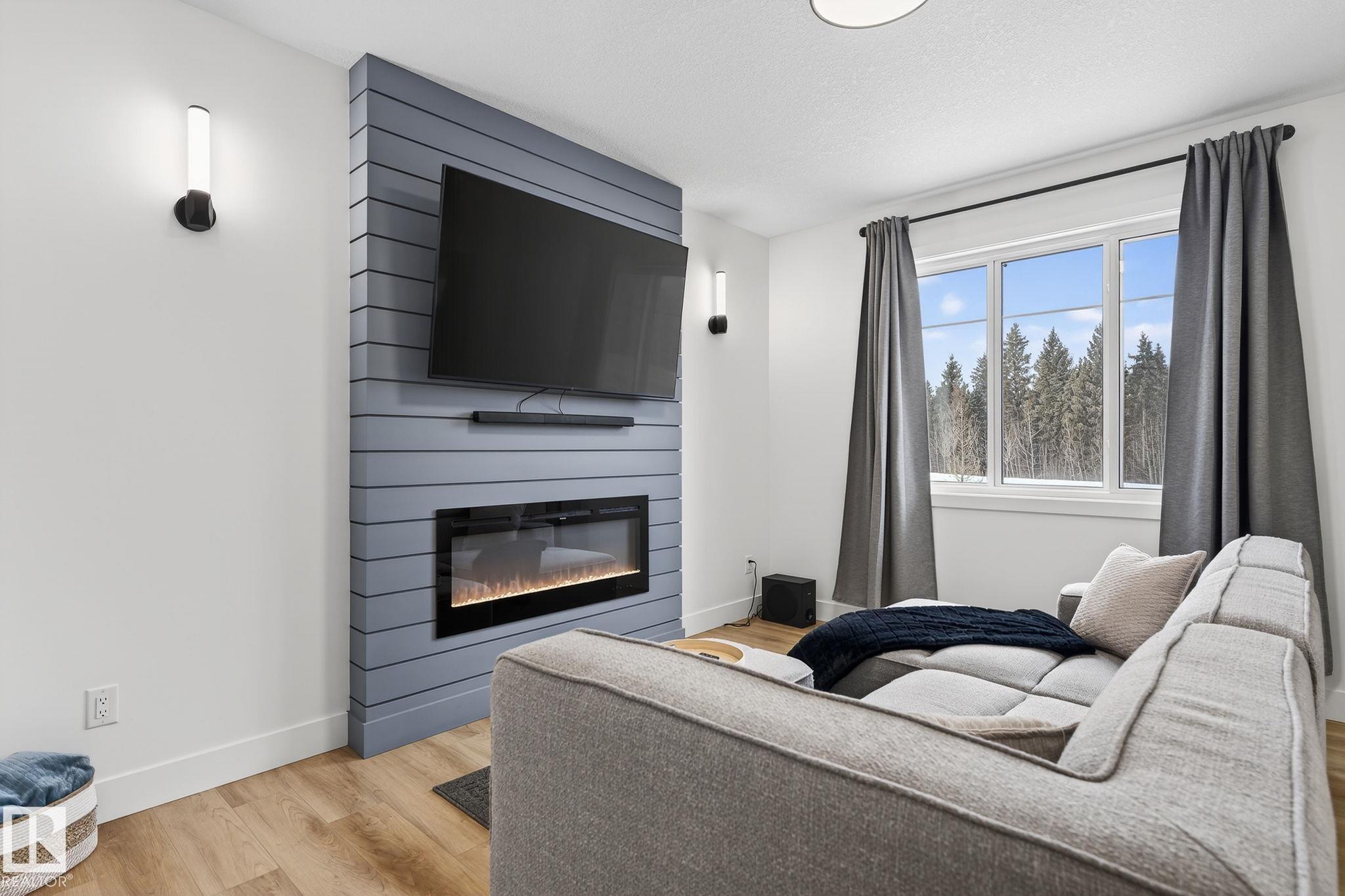 Photo 23 at 127 Hilton Cove, Harvest Ridge, Spruce Grove