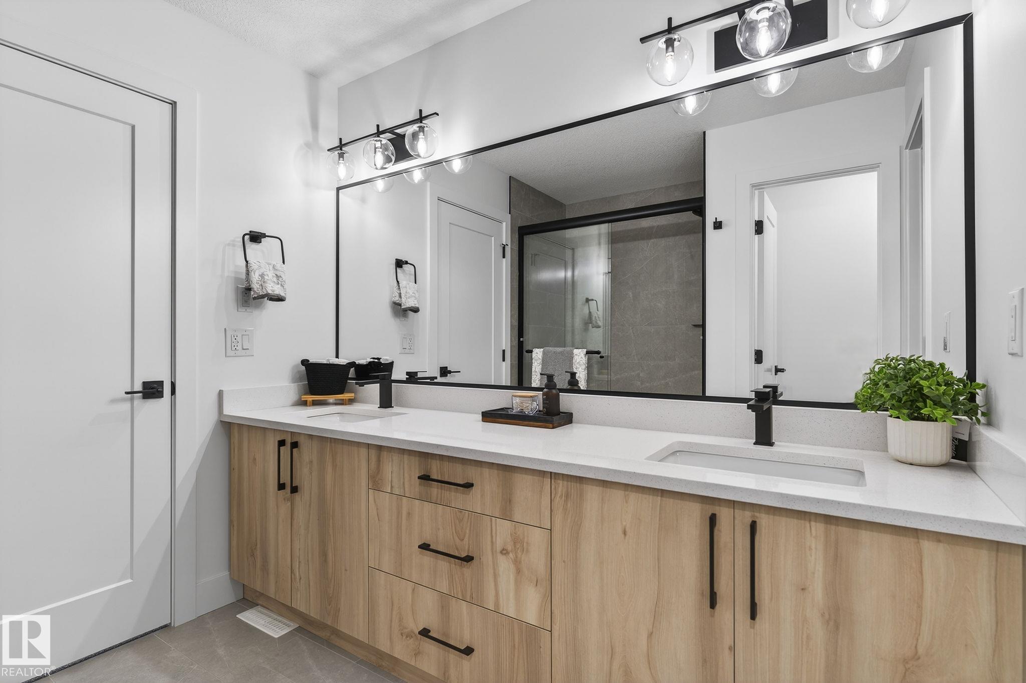 Photo 34 at 127 Hilton Cove, Harvest Ridge, Spruce Grove